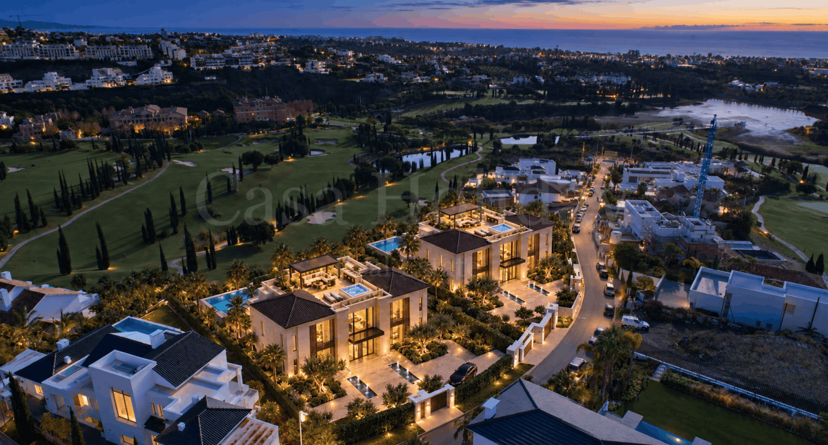 Villa en Los Flamingos Golf, Benahavis