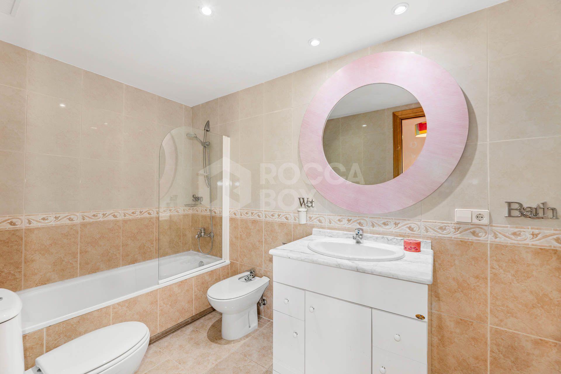 Golf-front Duplex Penthouse with views to La Concha in Guadalmina