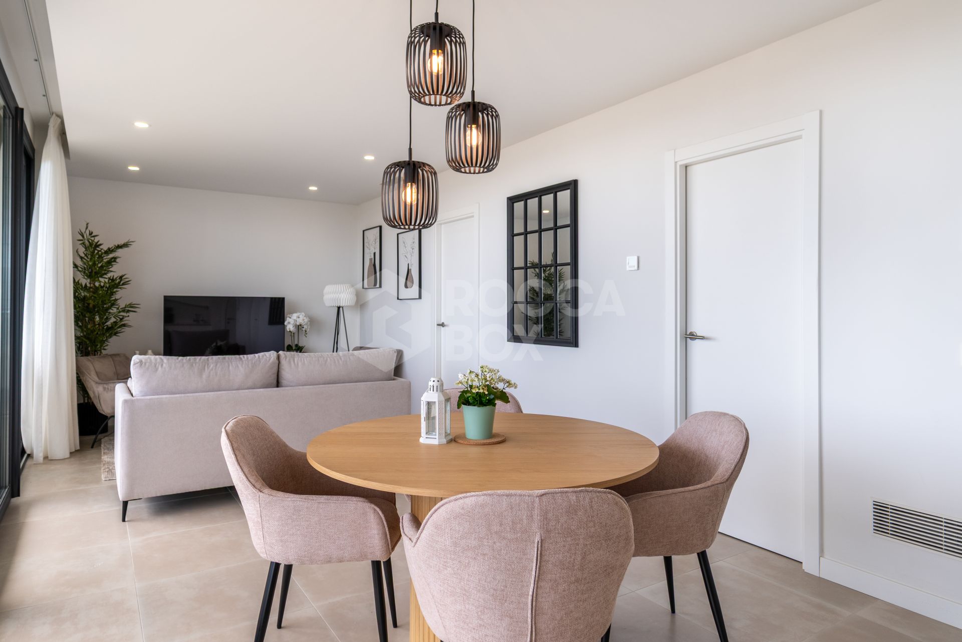 Great New Sea View Apartment in EL Higueron with TL