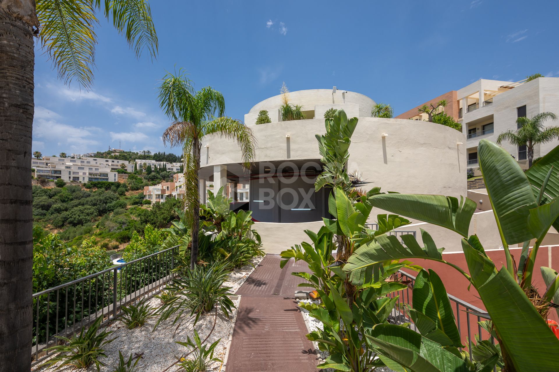 Stunning apartment with panoramic views in Lomas de Los Monteros