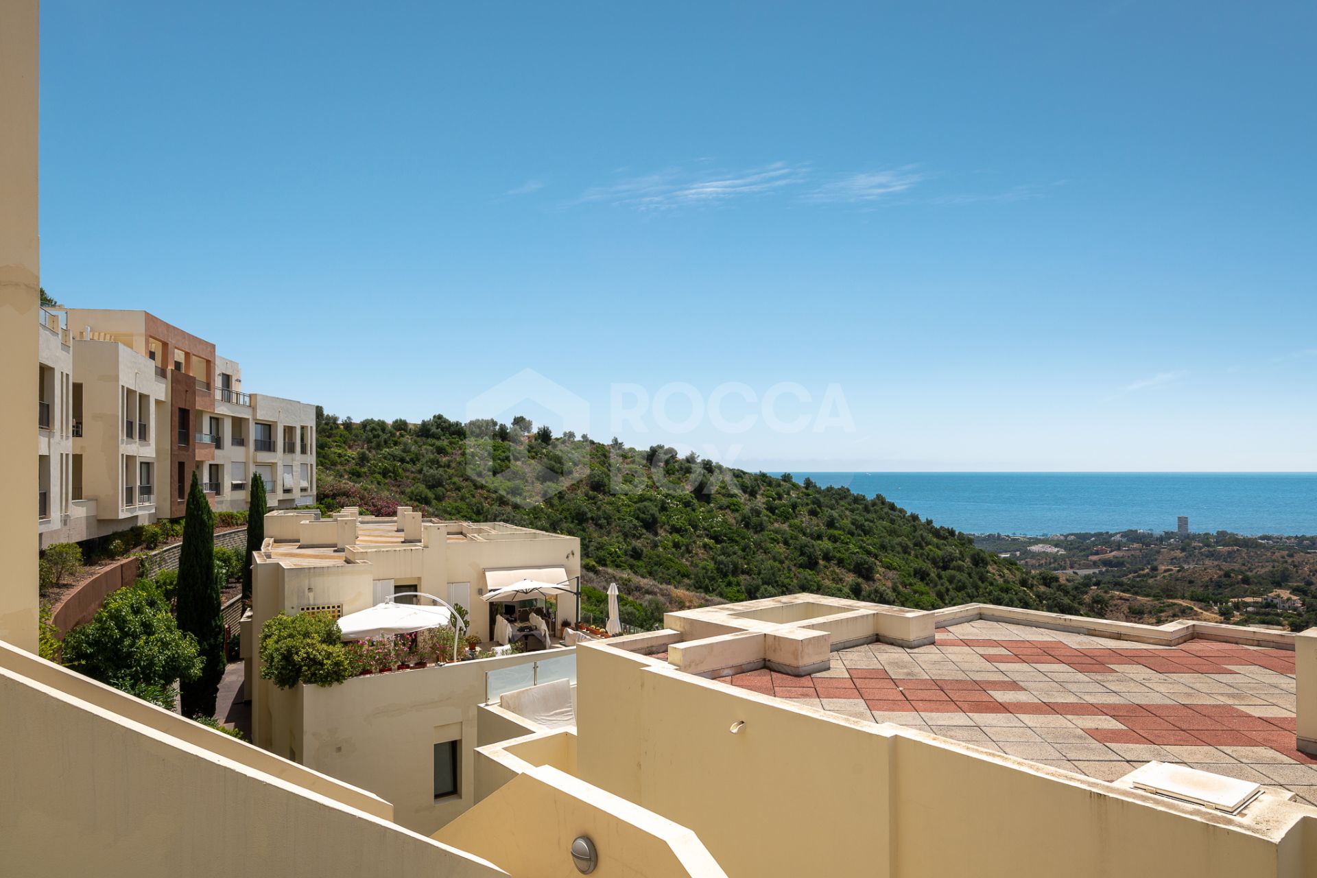Stunning apartment with panoramic views in Lomas de Los Monteros