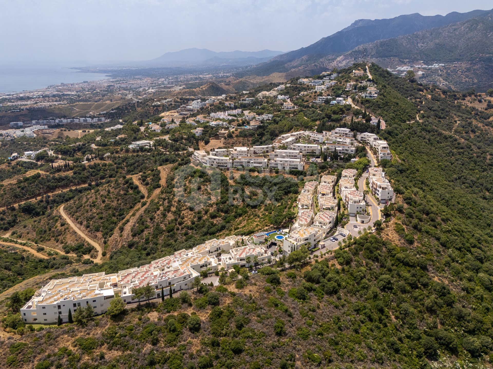 Stunning apartment with panoramic views in Lomas de Los Monteros