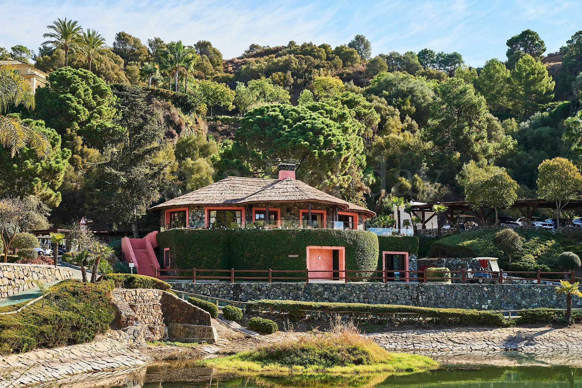 Villa in Marbella Club Golf Resort, Benahavis