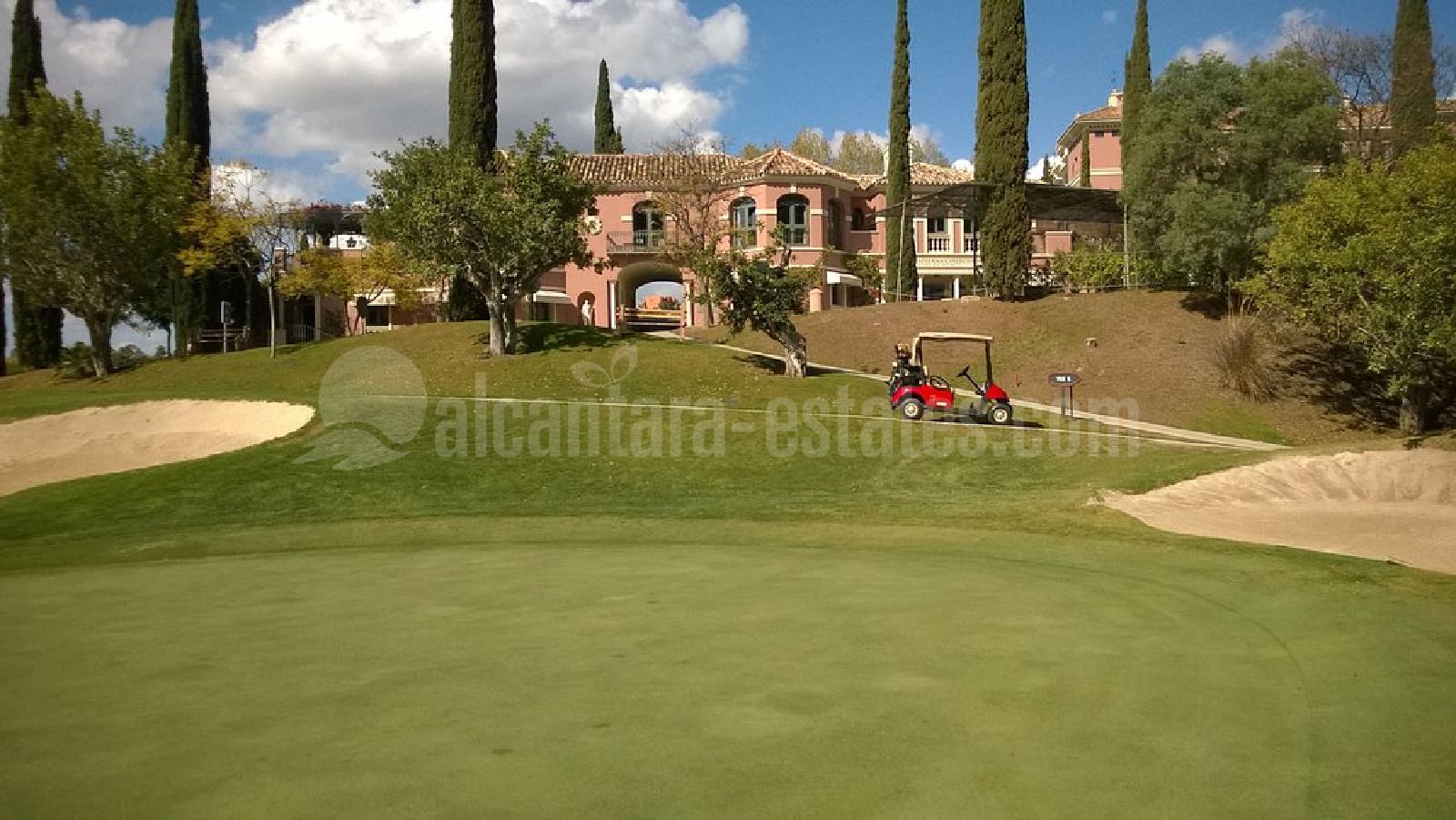 Villa in Los Flamingos, Benahavis