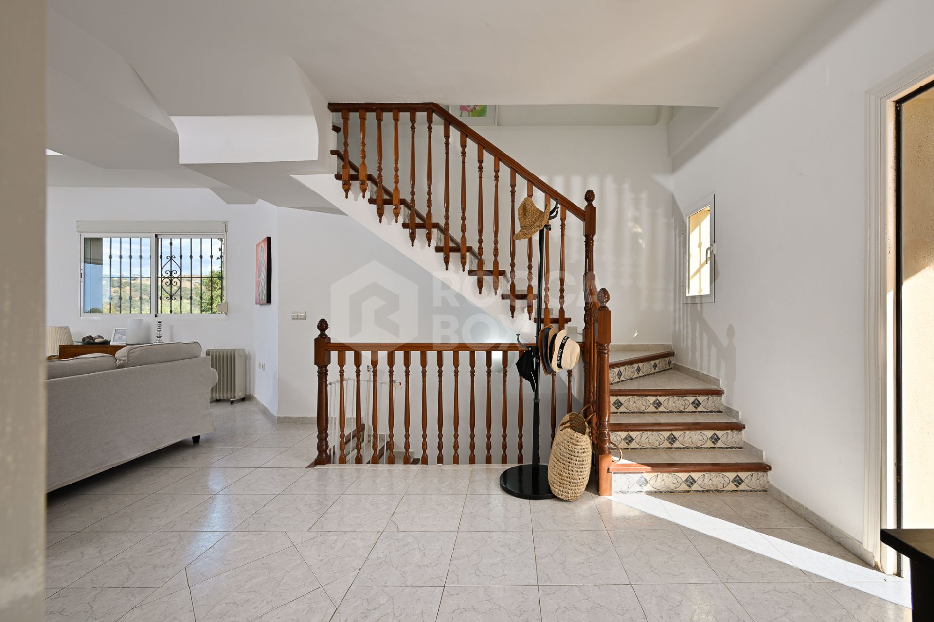 Spacious 4-Bed Townhouse in Calahonda with Panoramic Views and Private Pool