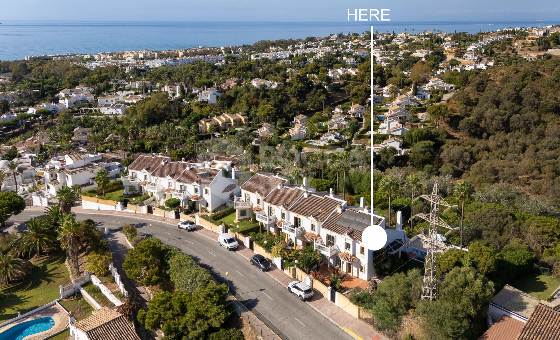 Spacious 4-Bed Townhouse in Calahonda with Panoramic Views and Private Pool