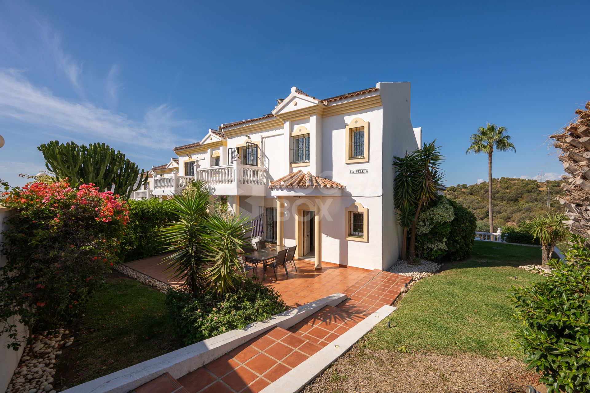 Spacious 4-Bed Townhouse in Calahonda with Panoramic Views and Private Pool