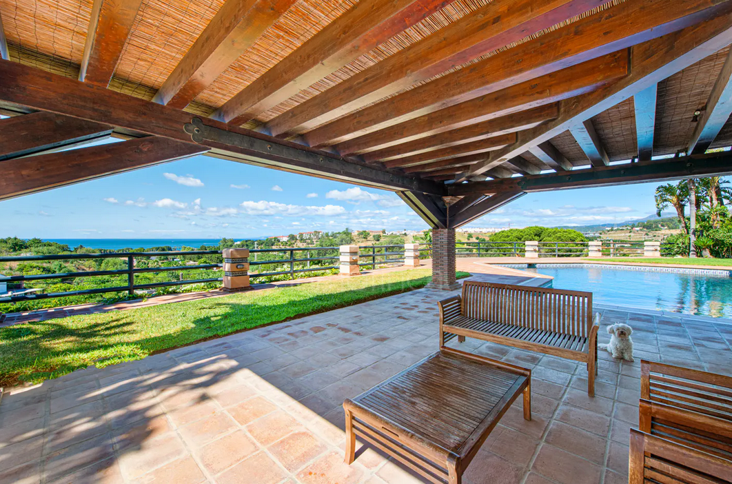 Finca in Estepona East, Estepona