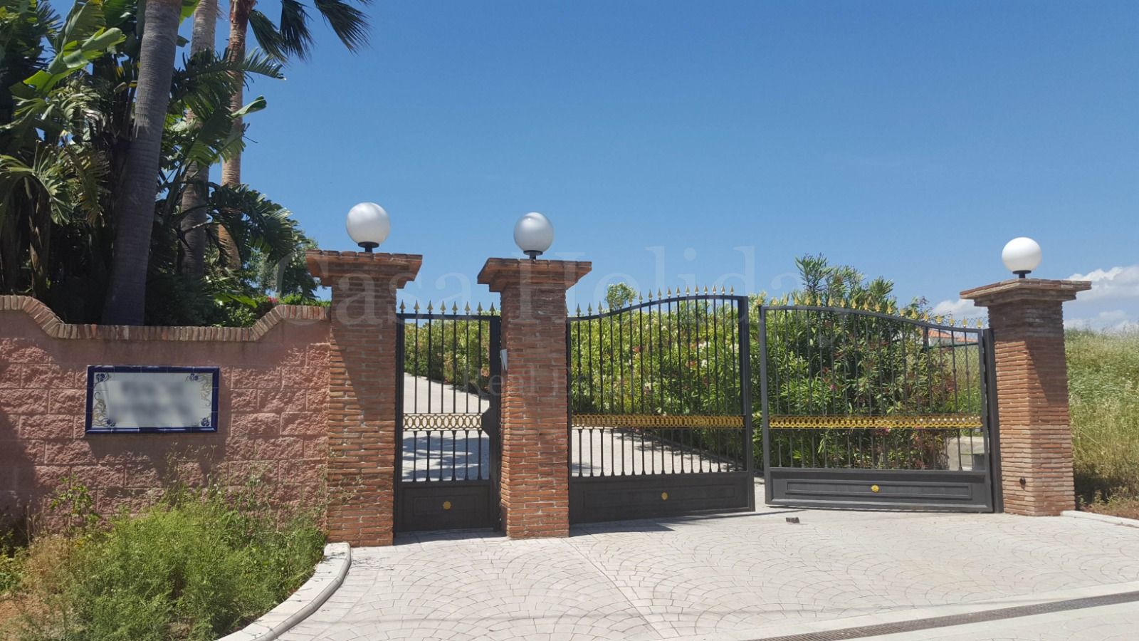 Finca in Estepona East, Estepona