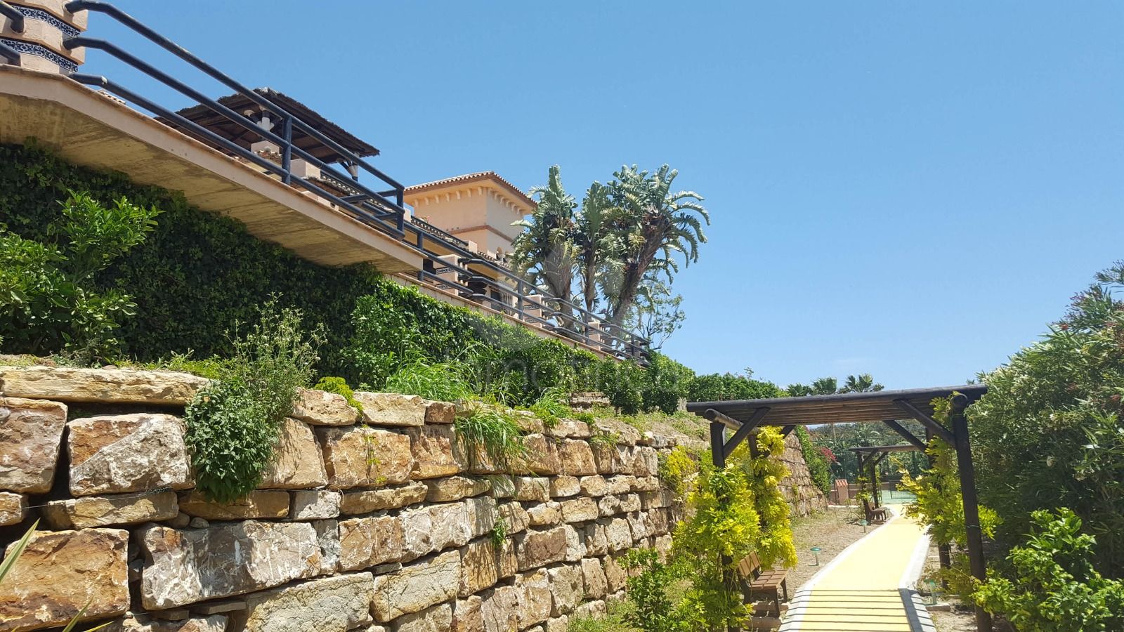 Finca in Estepona East, Estepona
