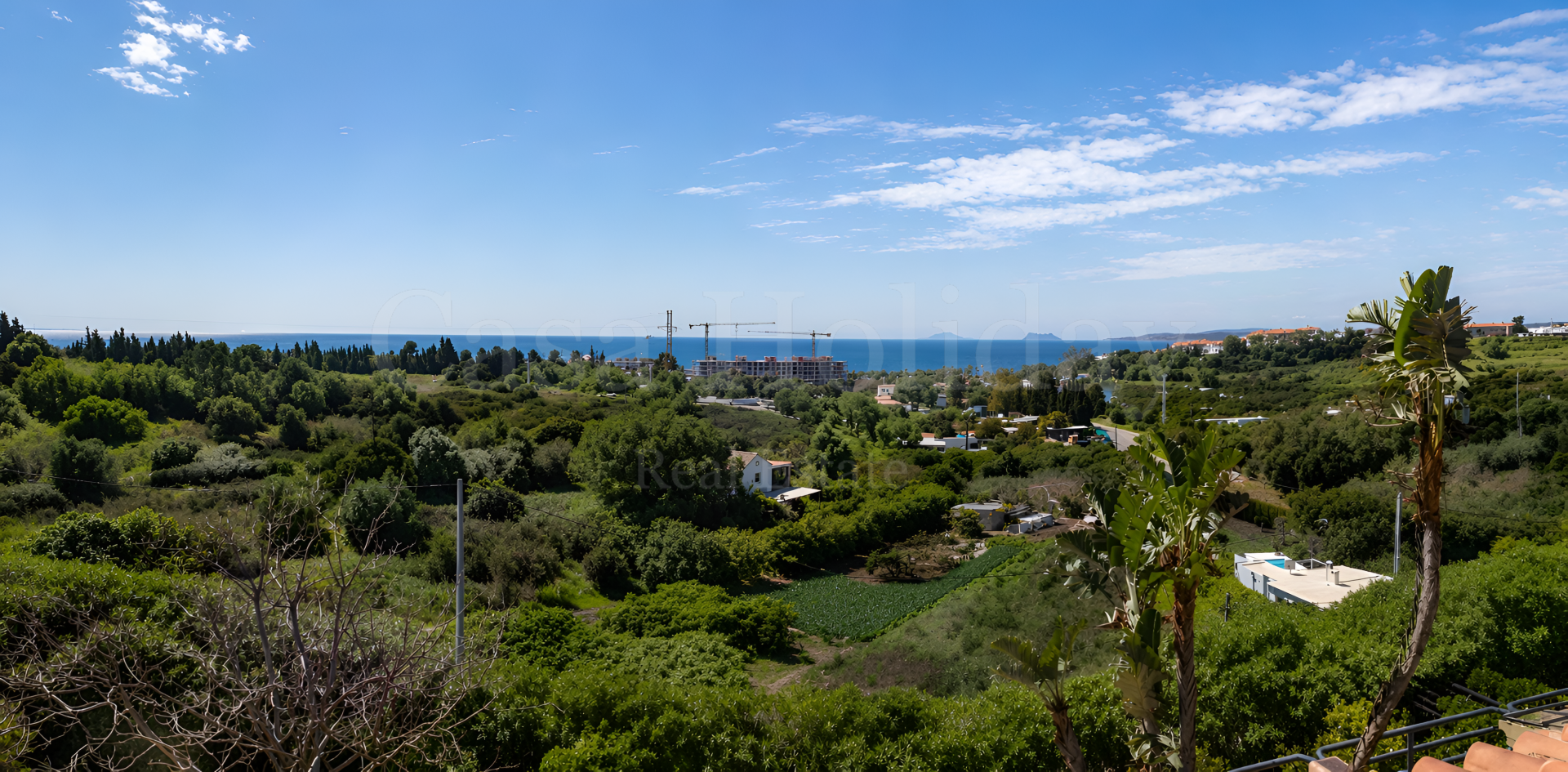 Villa in Estepona East, Estepona