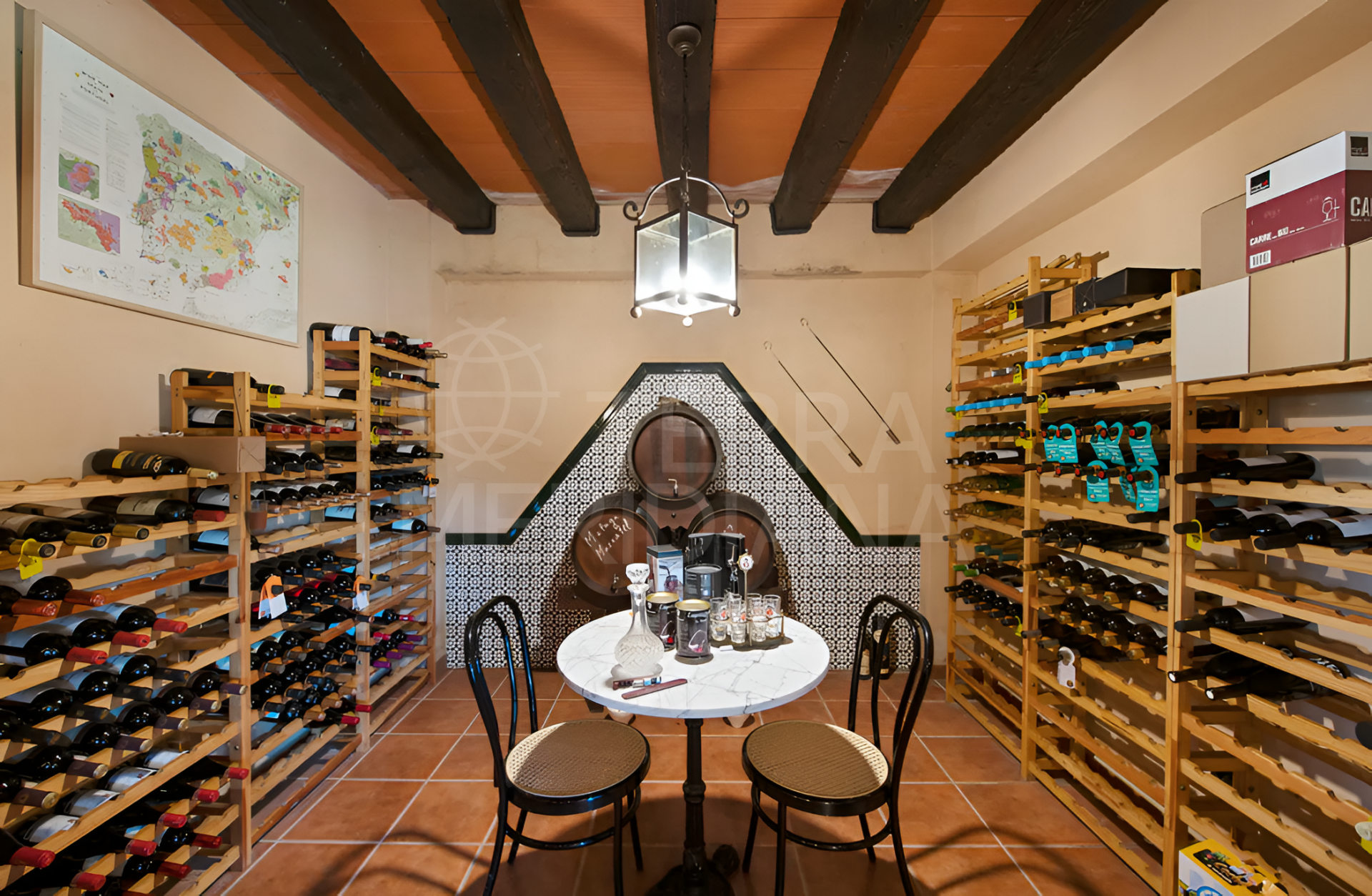 Villa in Estepona East, Estepona