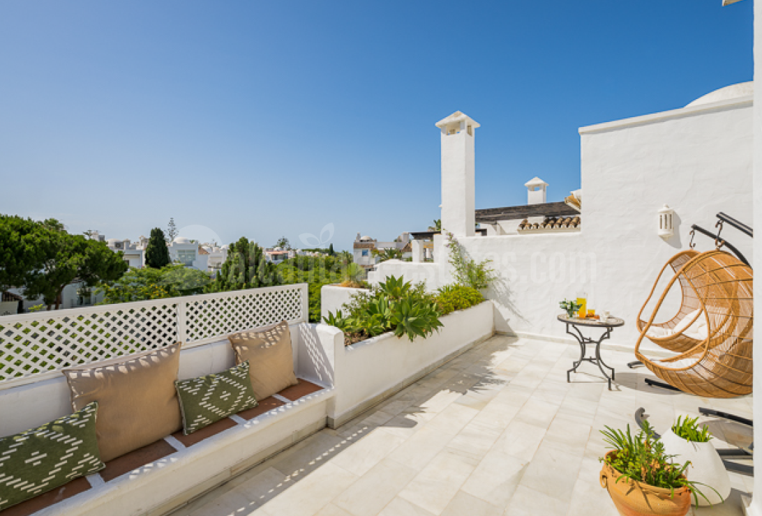 Atico Duplex en Alhambra del Mar, Marbella