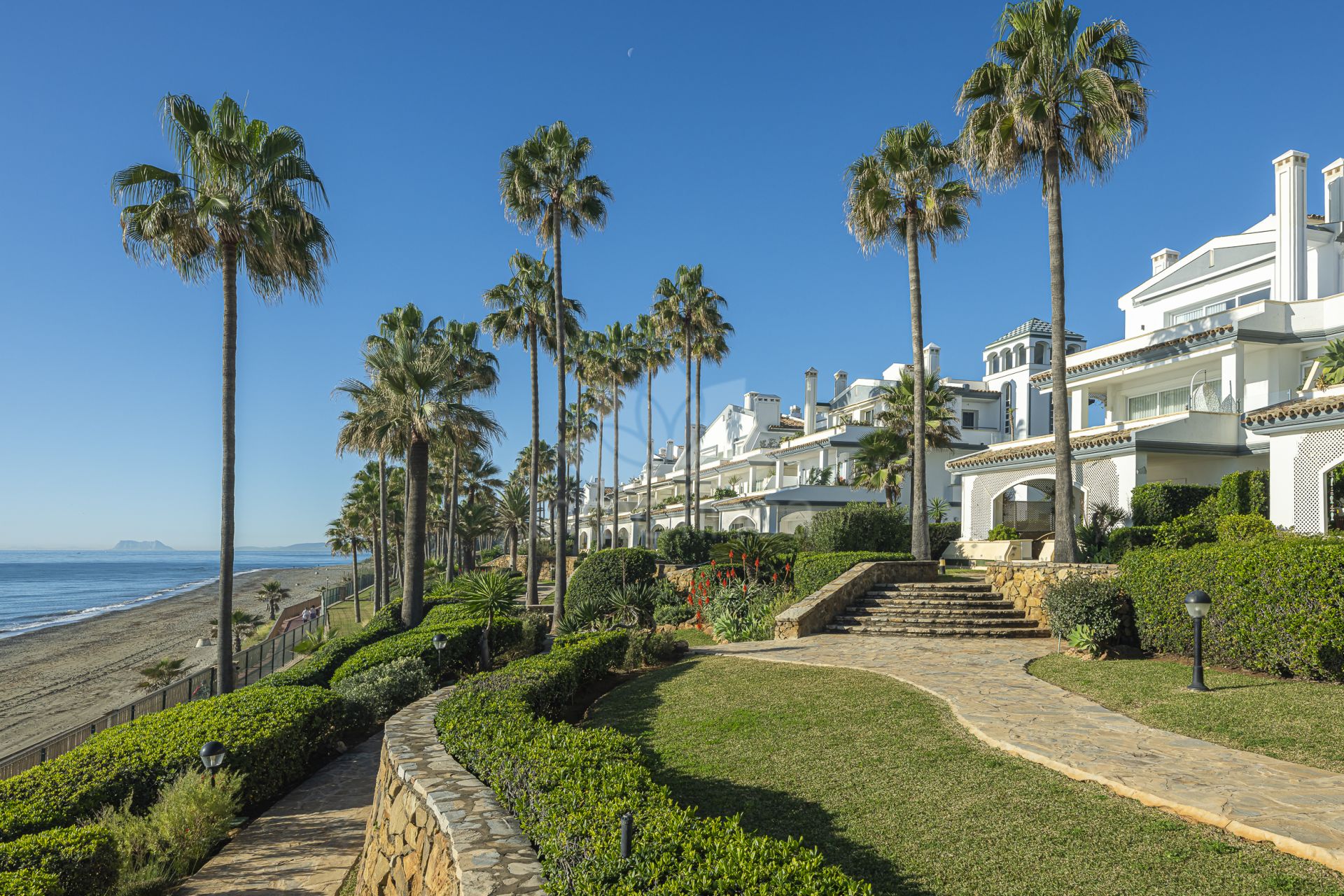 Atico Duplex en Dominion Beach, Estepona