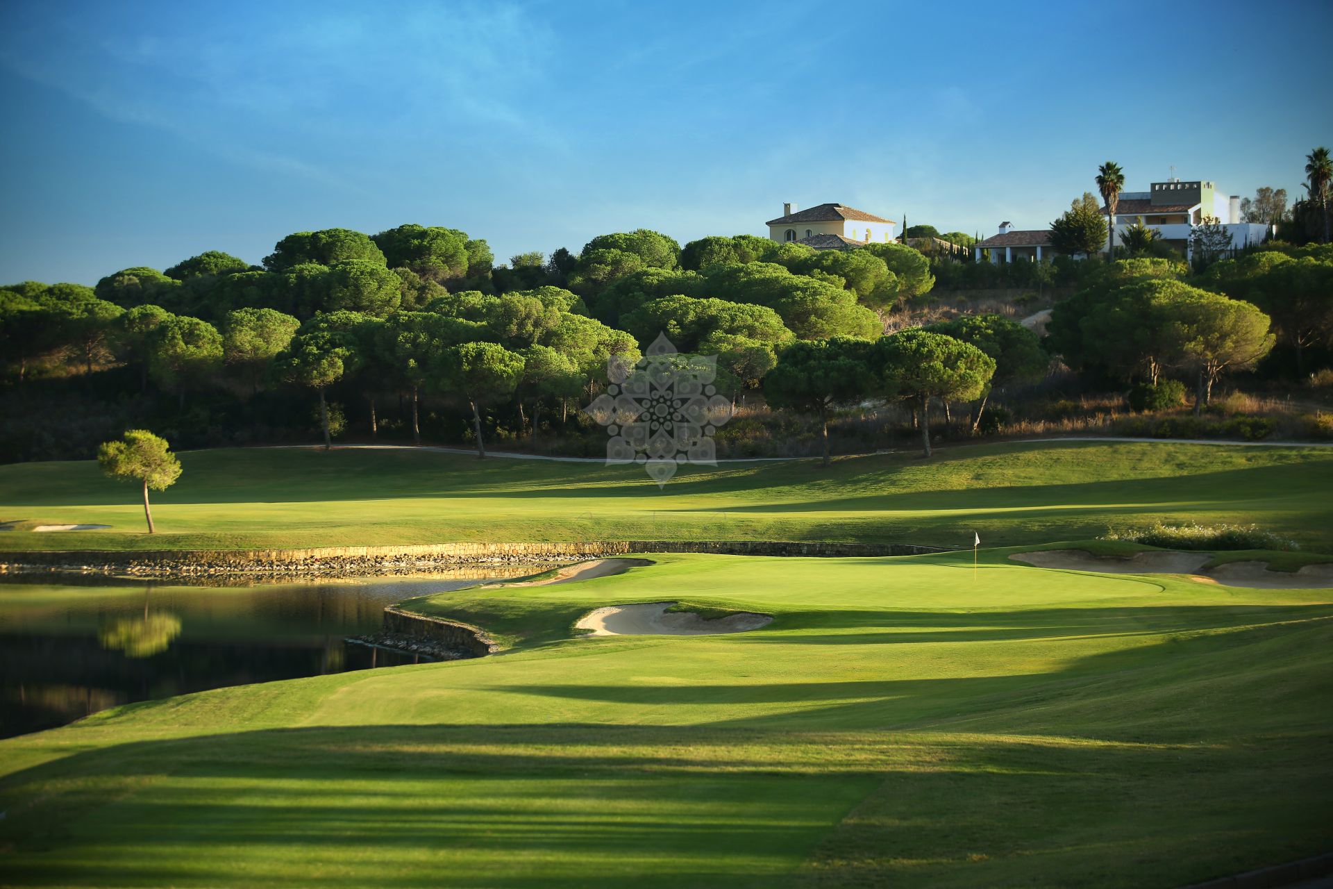 Dom szeregowy w San Roque Club, San Roque