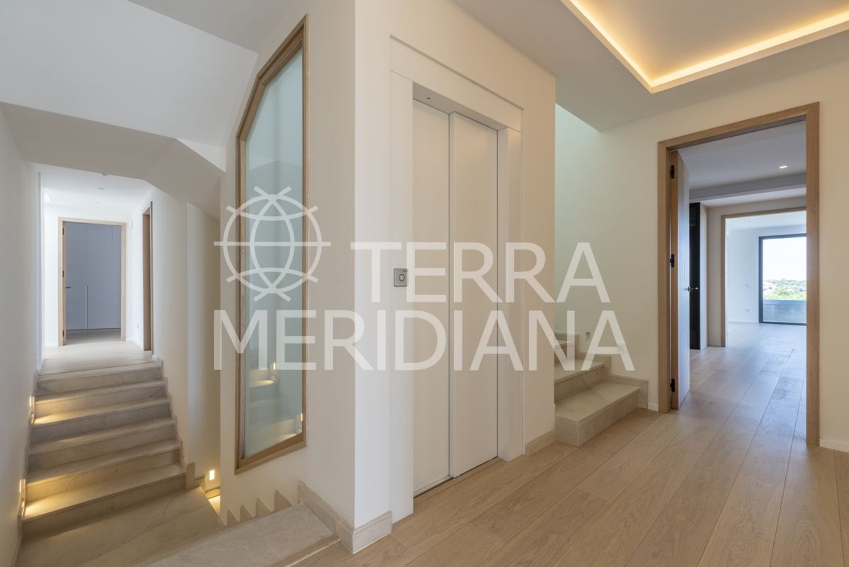 Villa in Almenara, Sotogrande