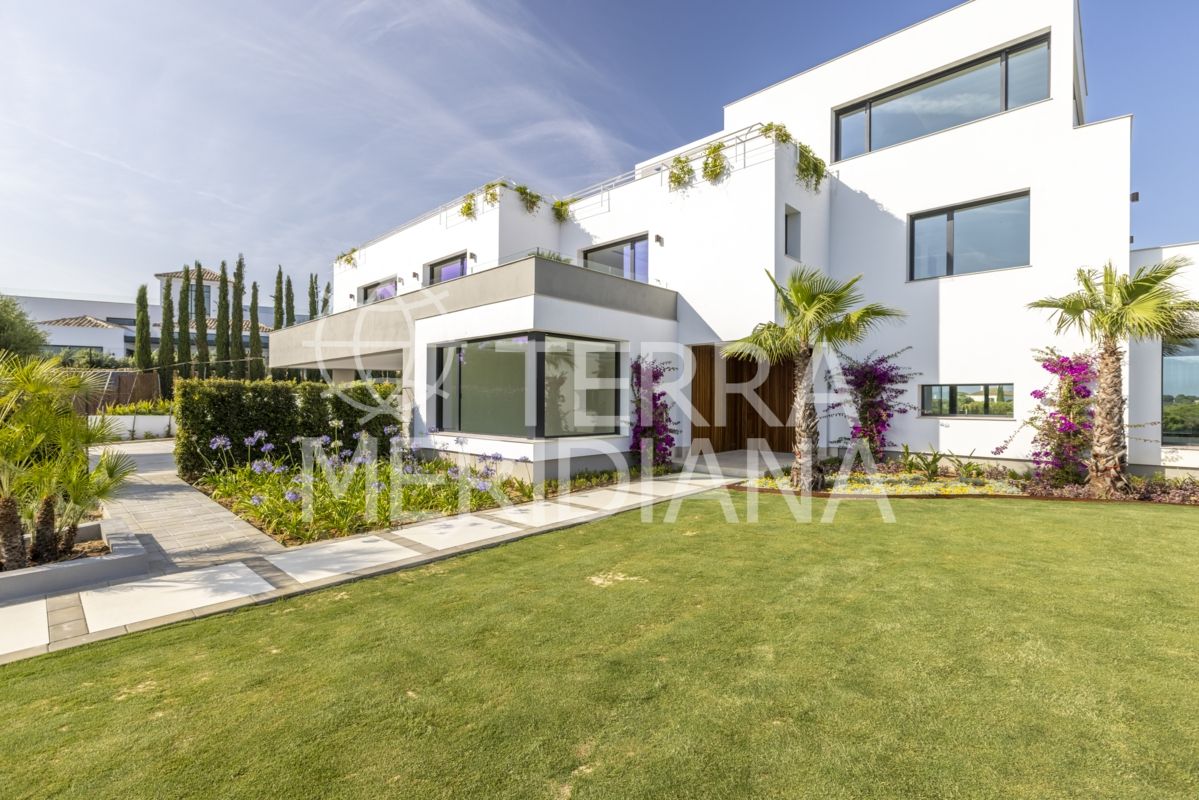 Villa in Almenara, Sotogrande