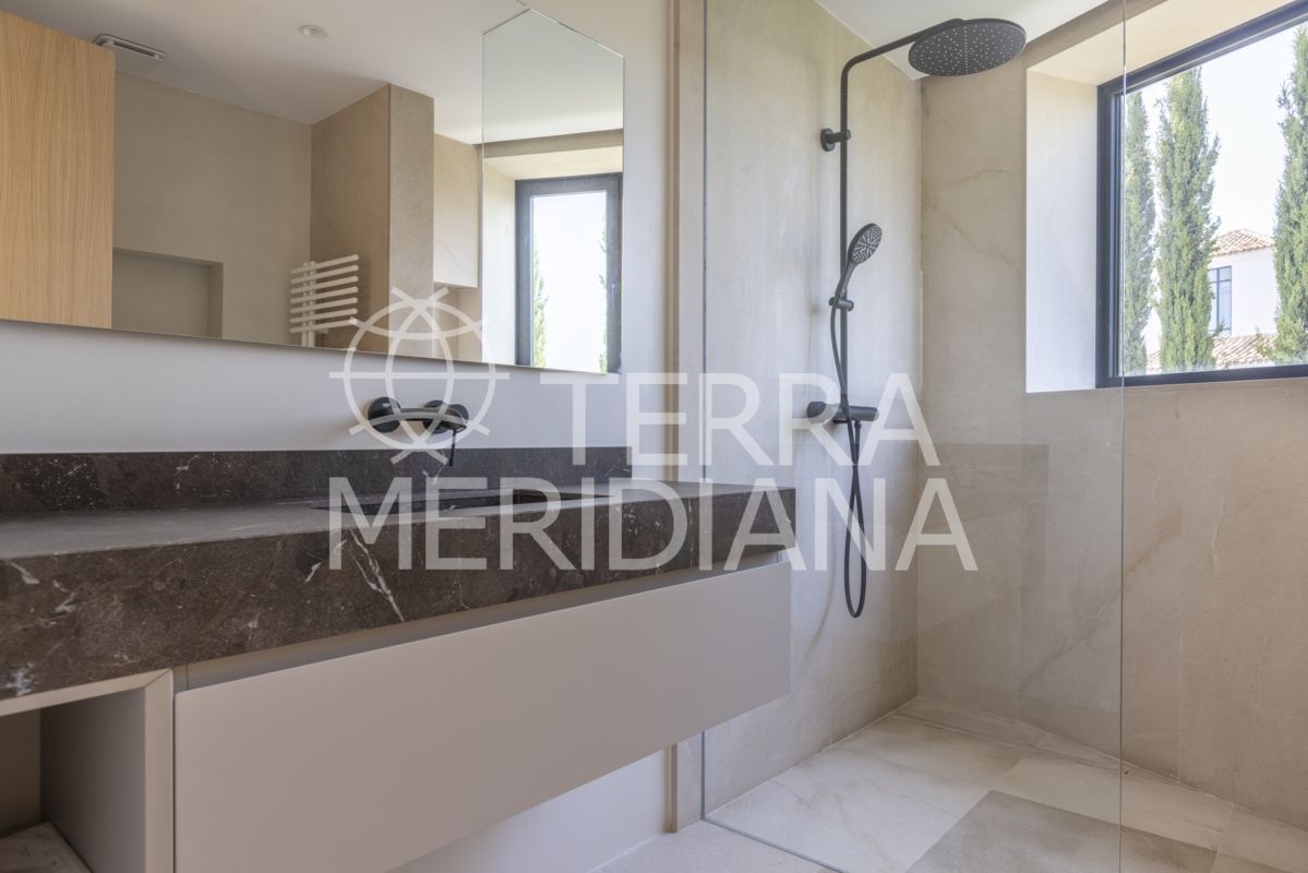 Villa in Almenara, Sotogrande