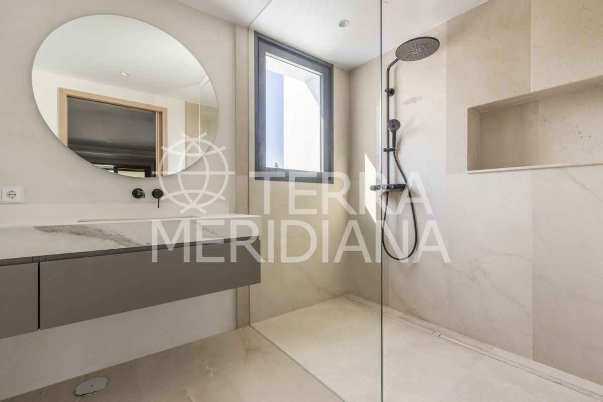 Villa in Almenara, Sotogrande