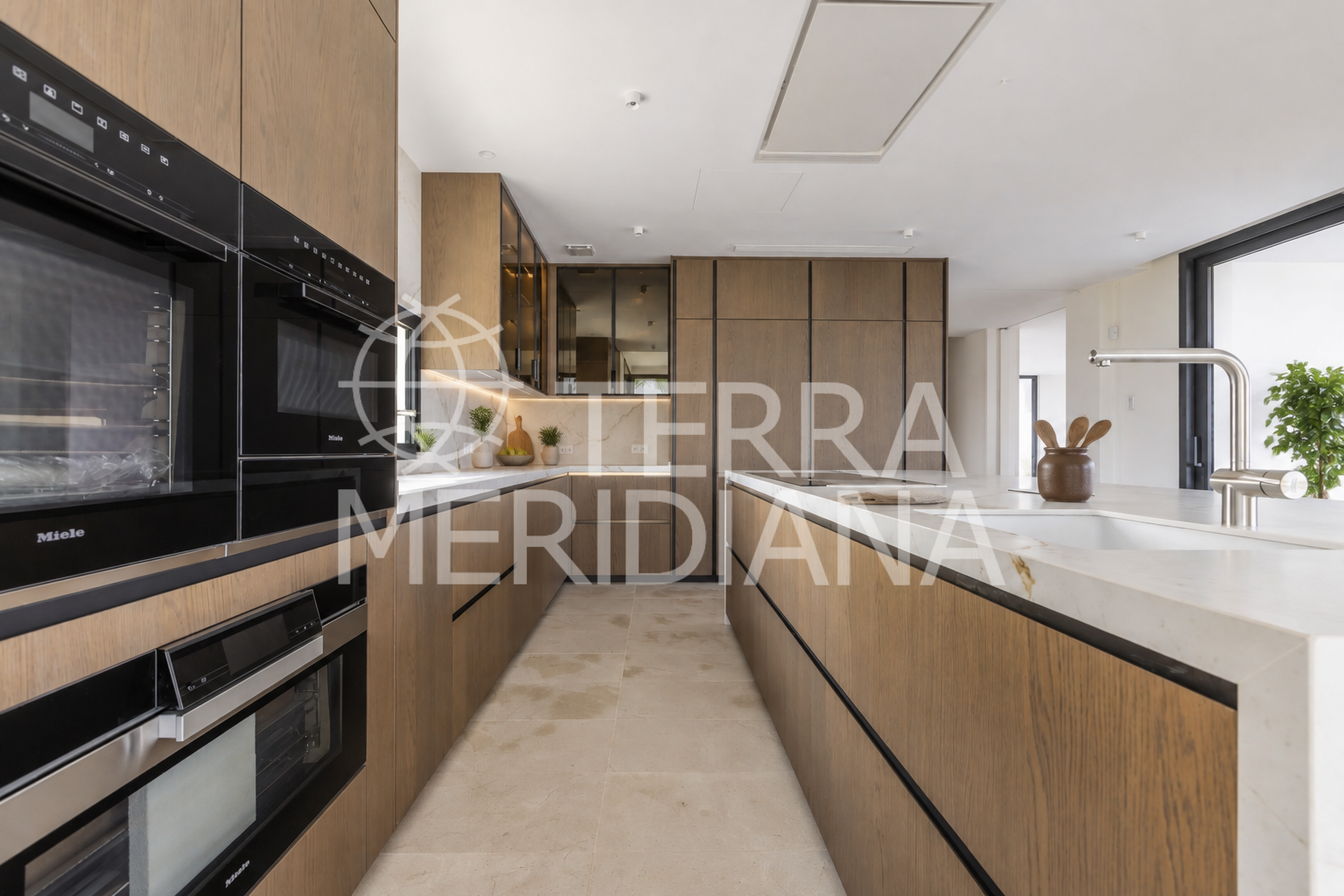 Villa in Almenara, Sotogrande