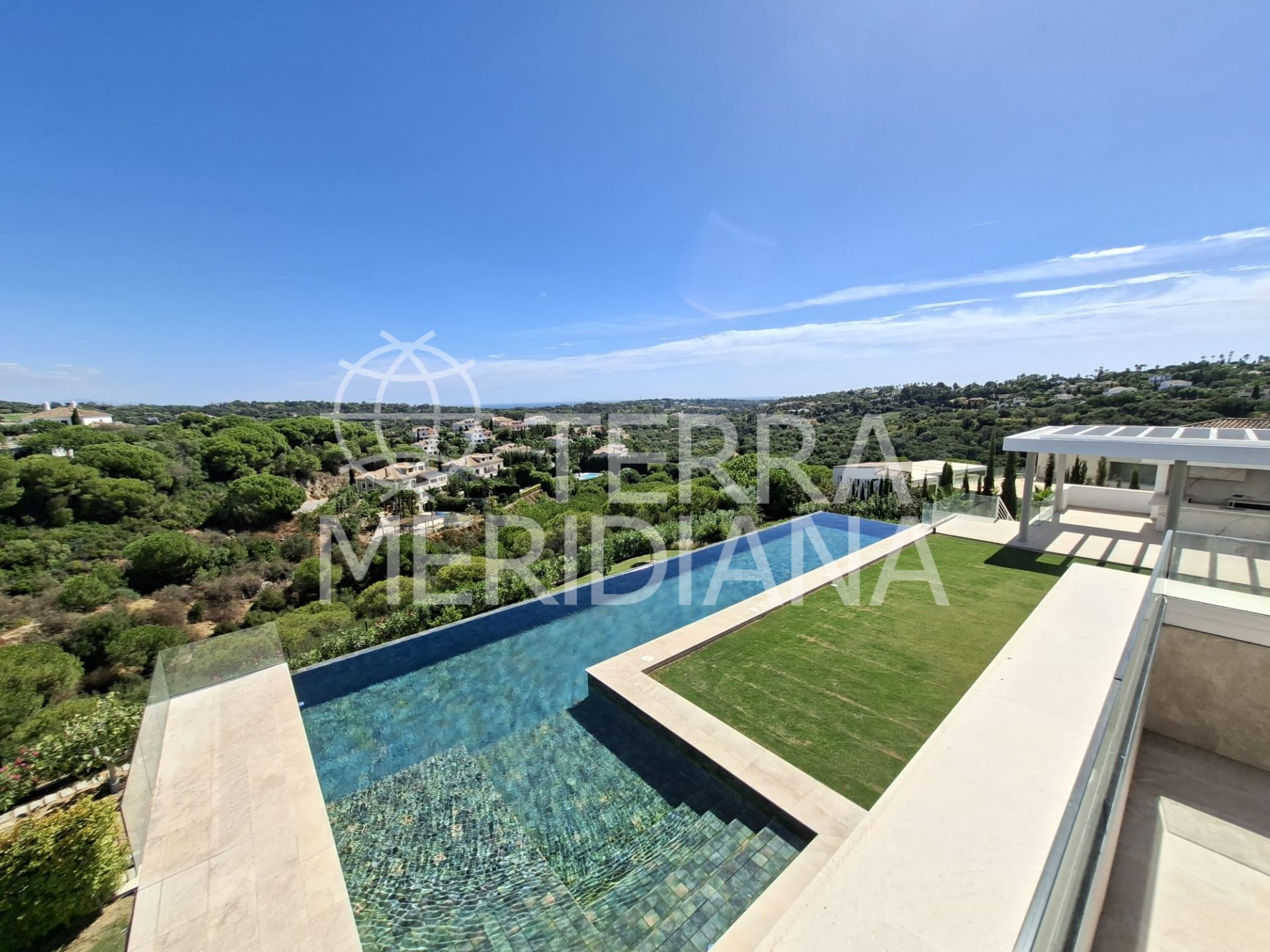 Villa in Almenara, Sotogrande