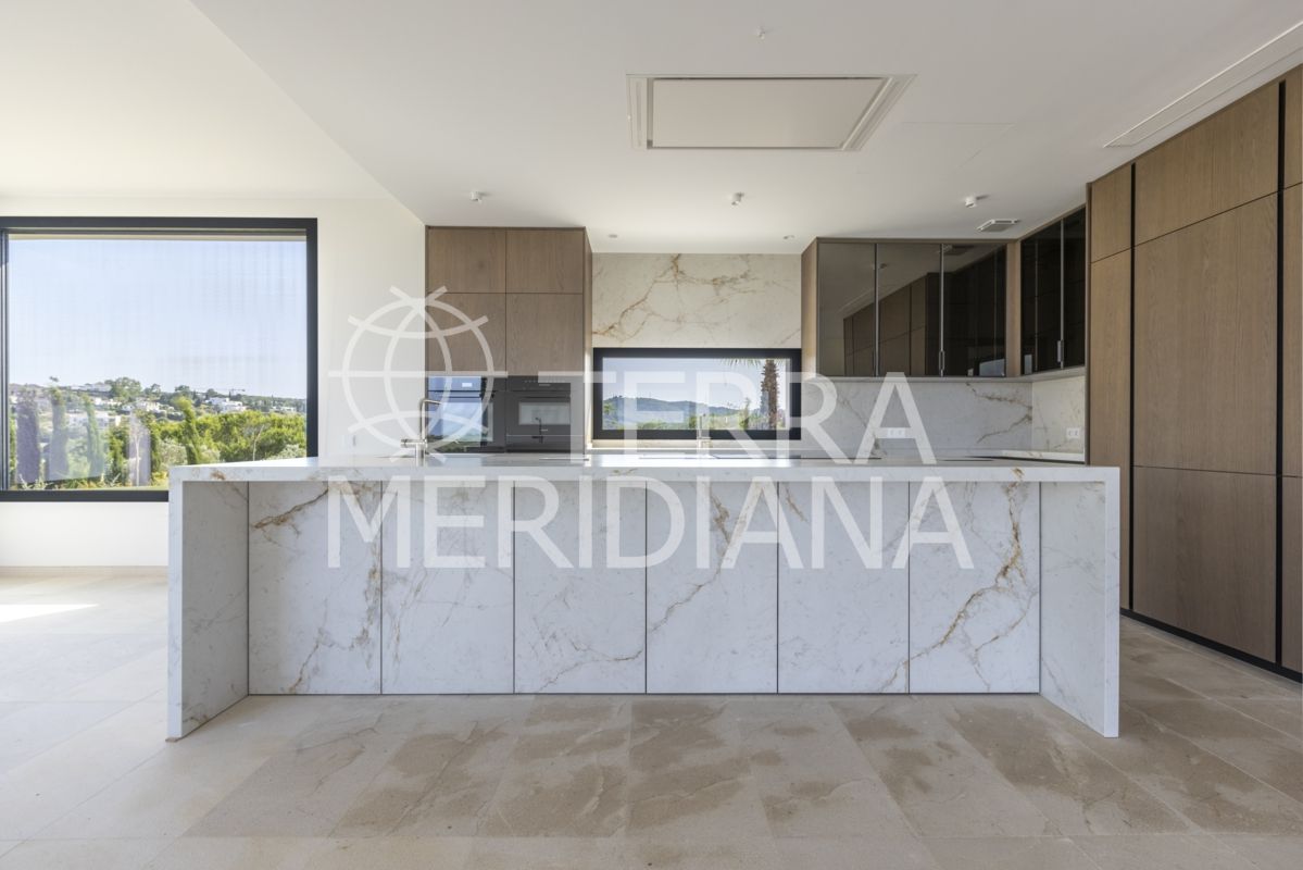 Villa in Almenara, Sotogrande