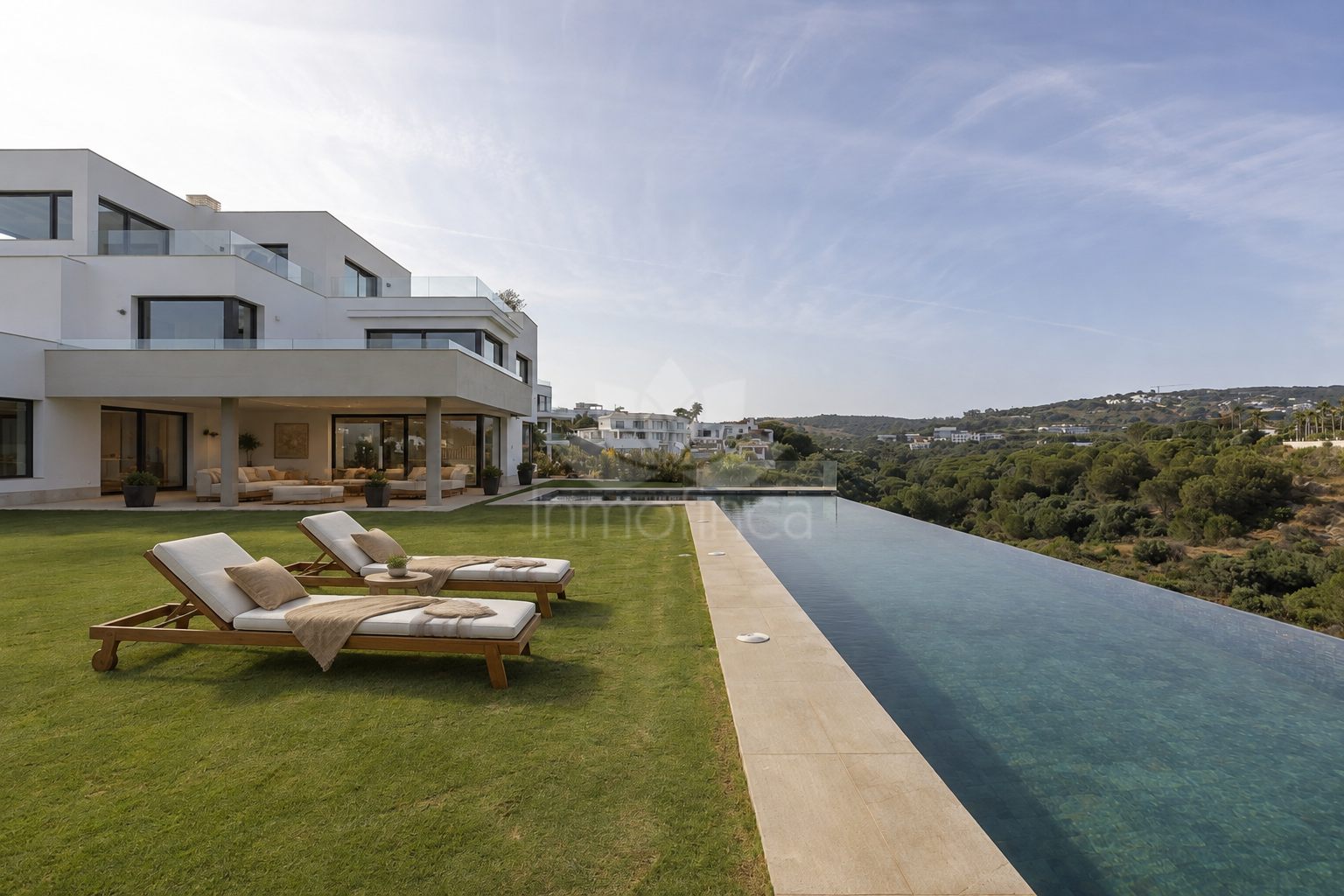 Villa in Almenara, Sotogrande