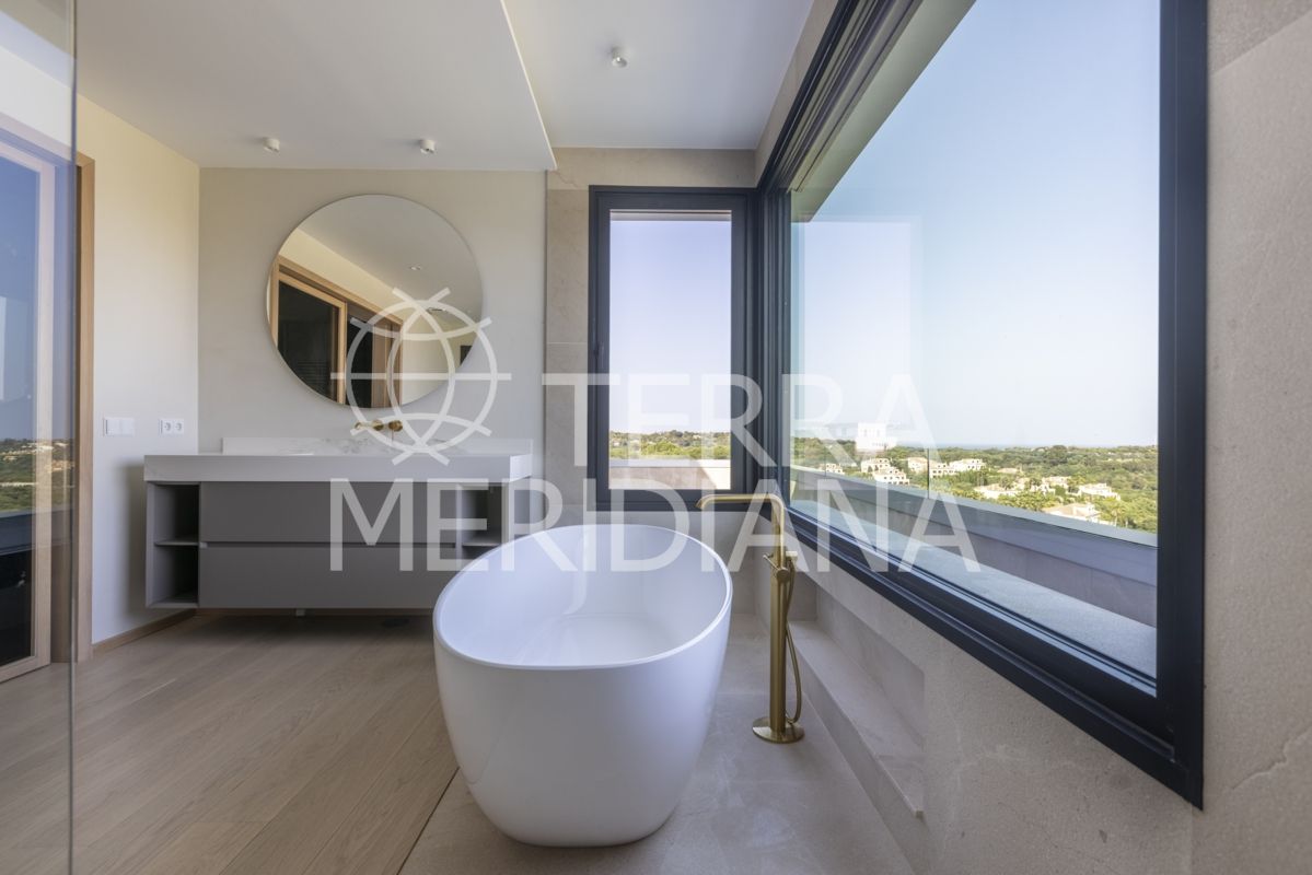 Villa in Almenara, Sotogrande