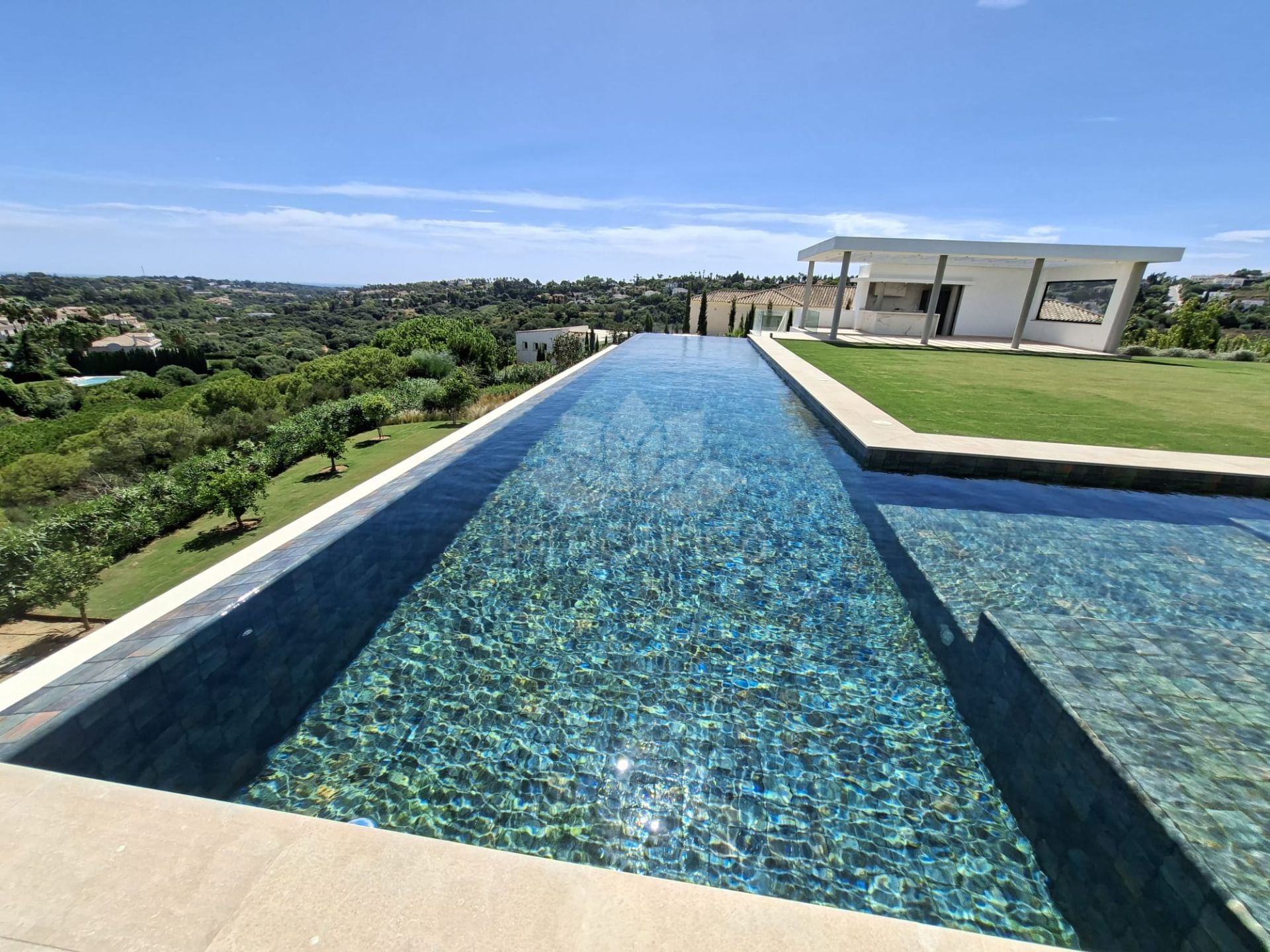 Villa in Almenara, Sotogrande