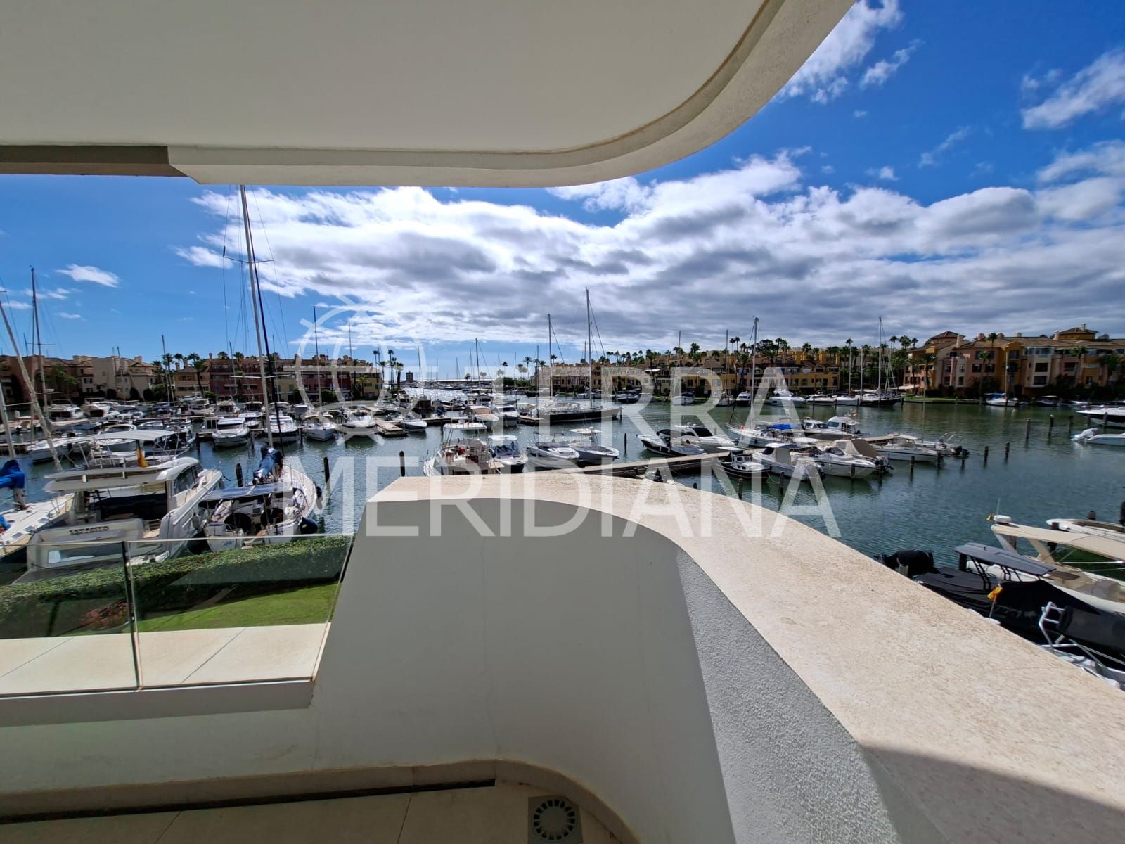 Apartment in Pier, Sotogrande
