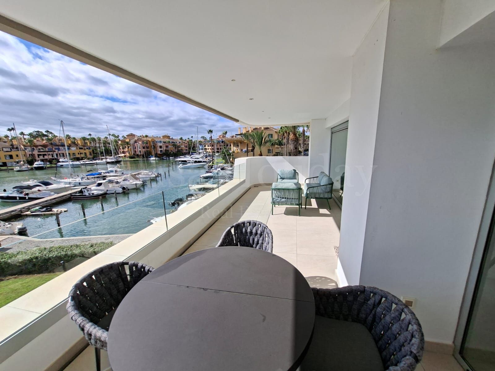 Apartment in Pier, Sotogrande