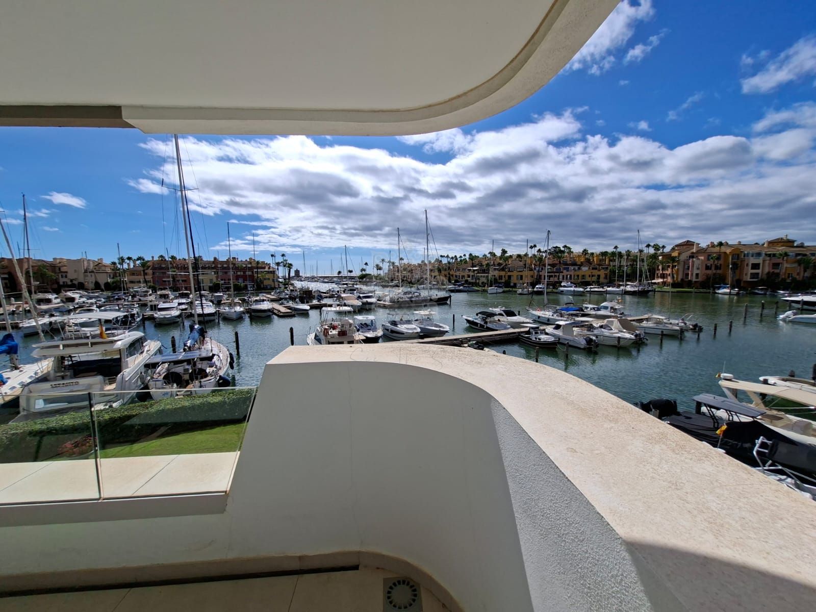 Apartment in Pier, Sotogrande