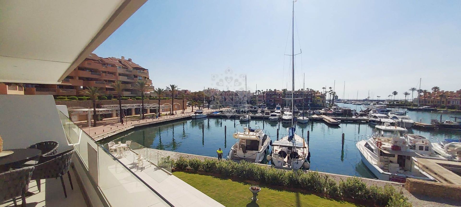 Apartment in Pier, Sotogrande