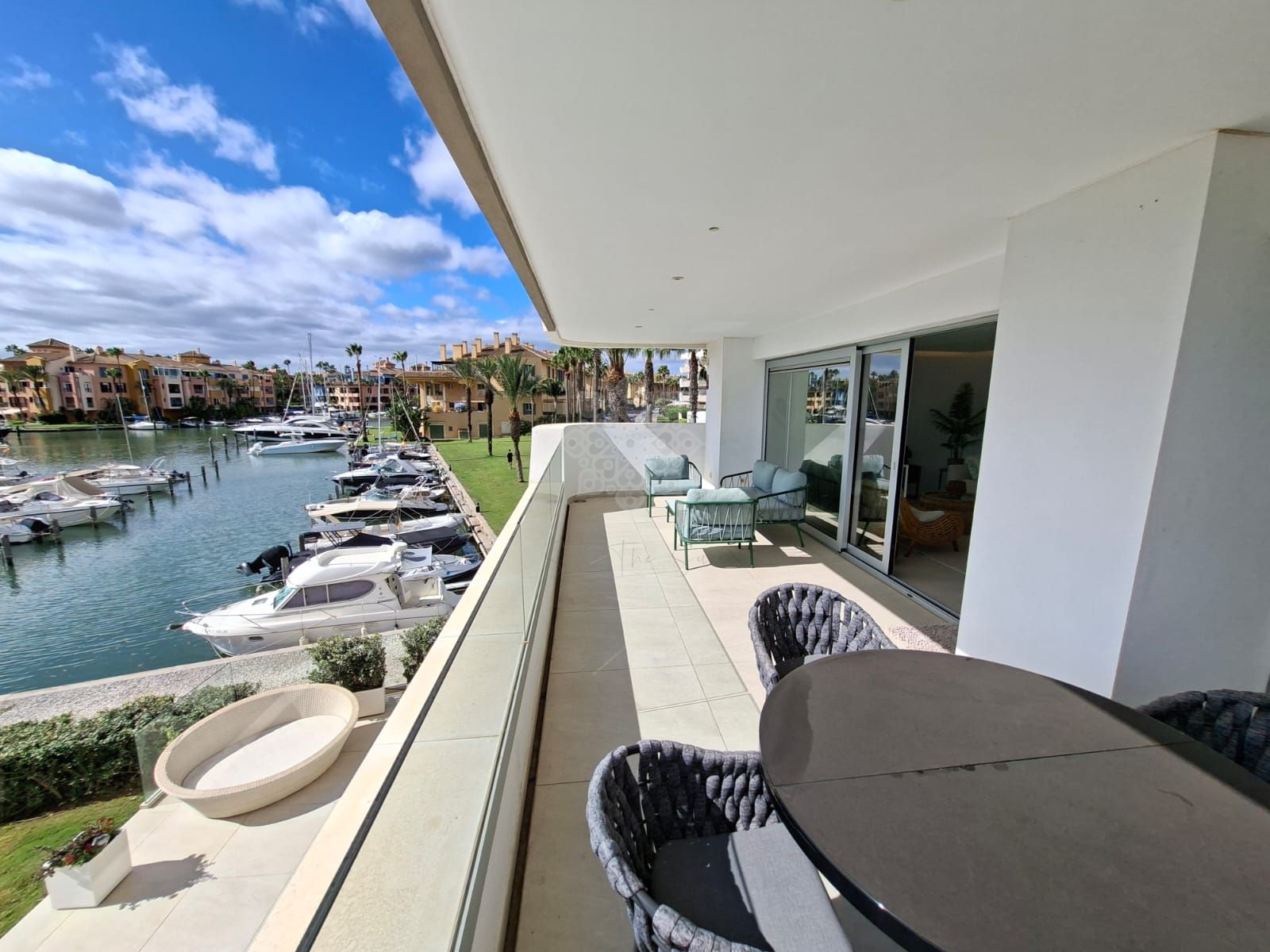 Apartment in Pier, Sotogrande