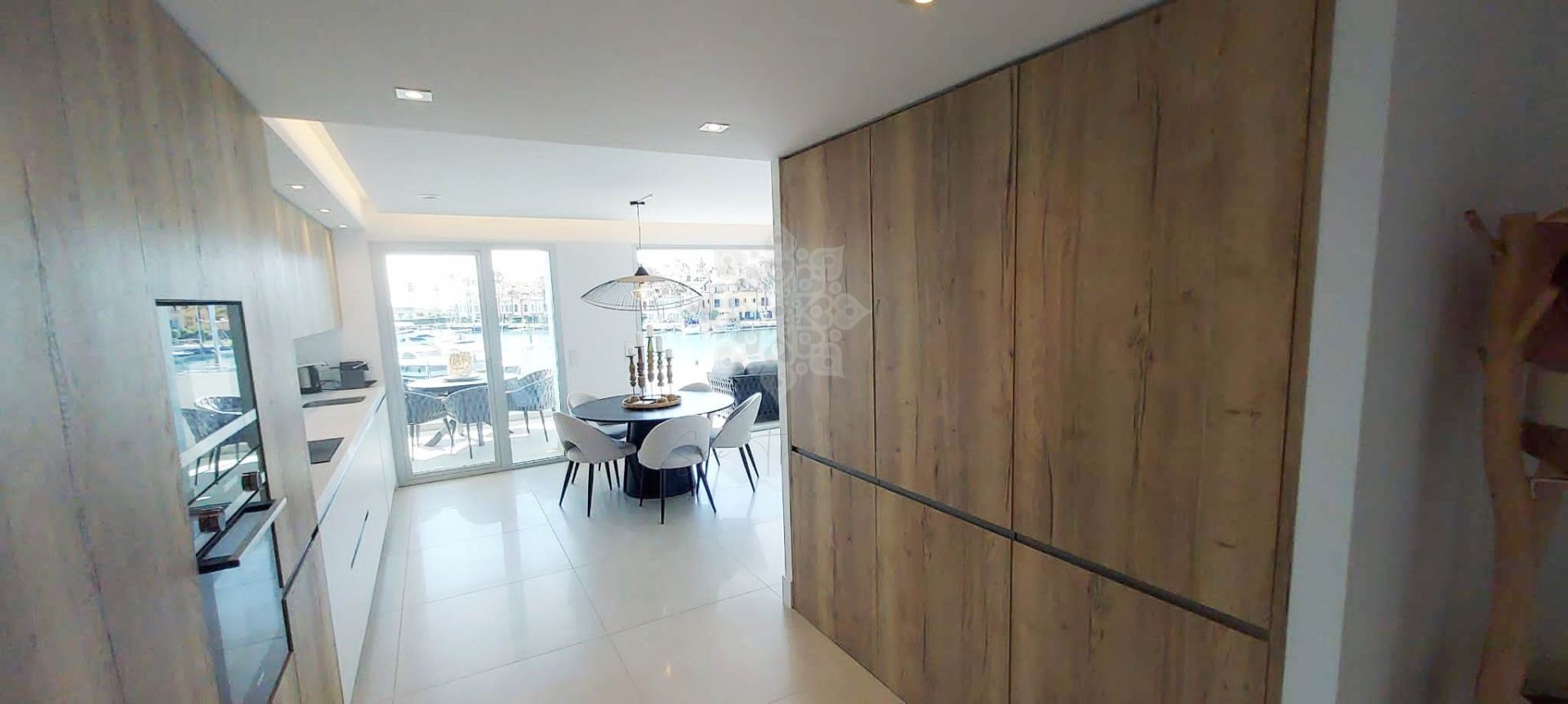 Apartment in Pier, Sotogrande