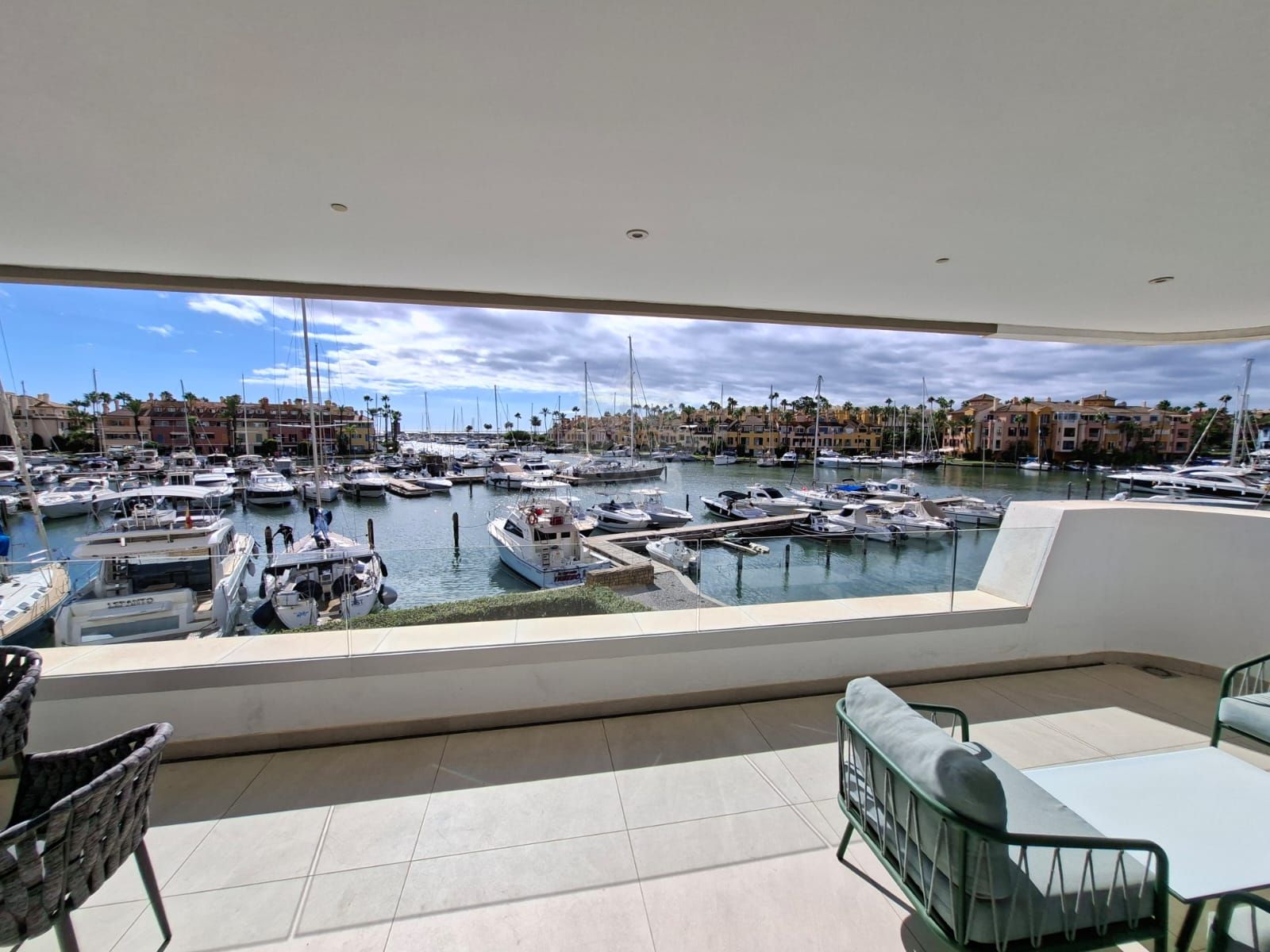 Apartment in Pier, Sotogrande