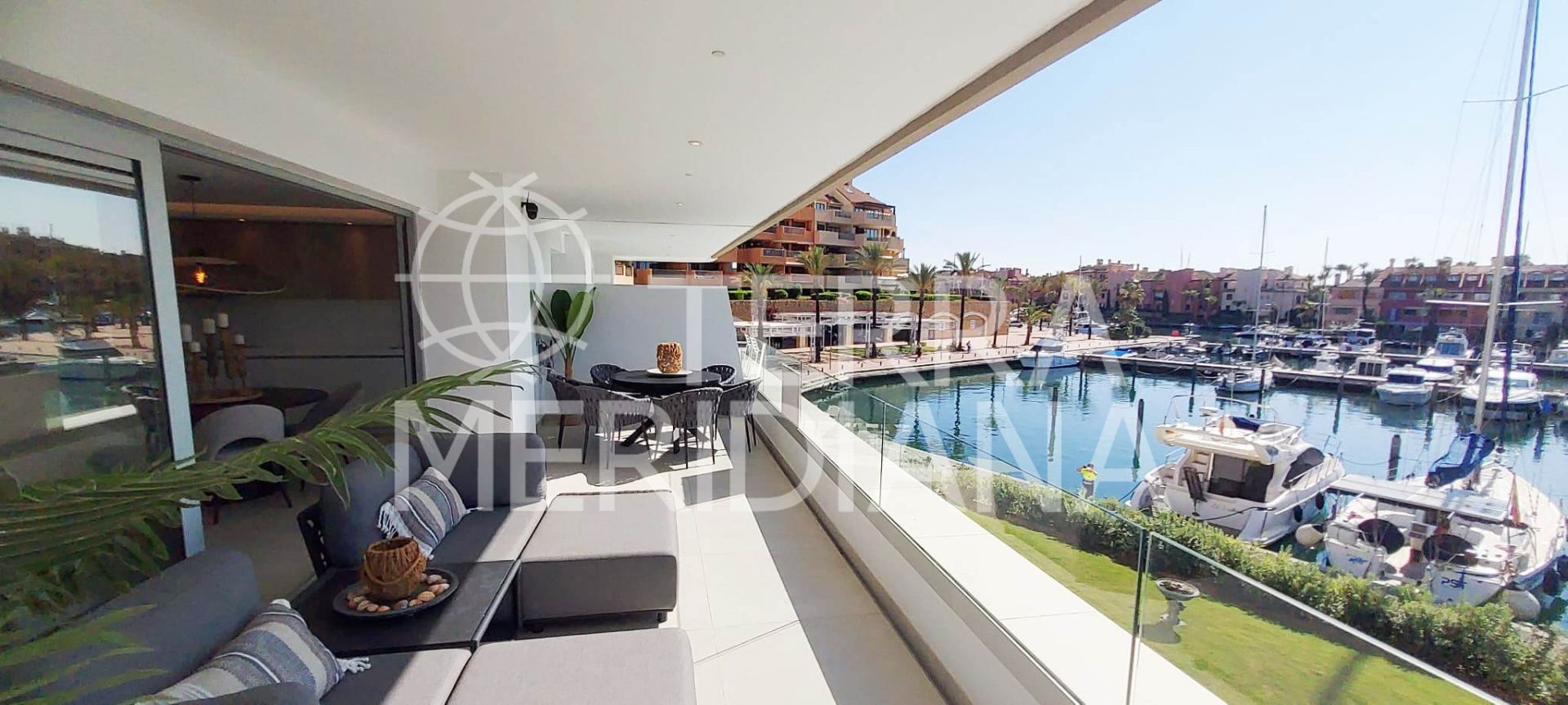 Apartment in Pier, Sotogrande