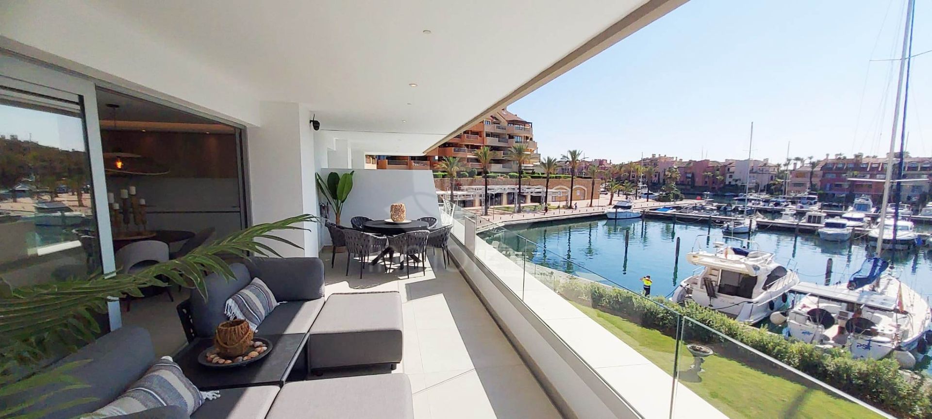 Apartamento en Pier, Sotogrande