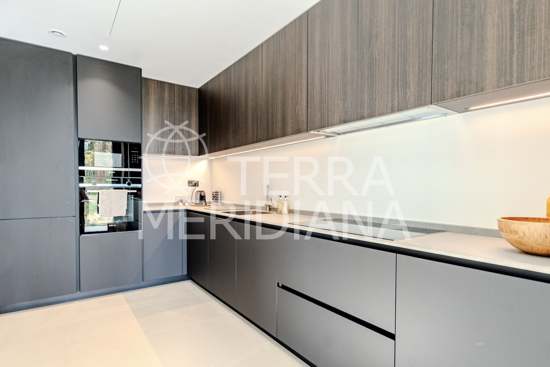 Villa in Kings & Queens, Sotogrande