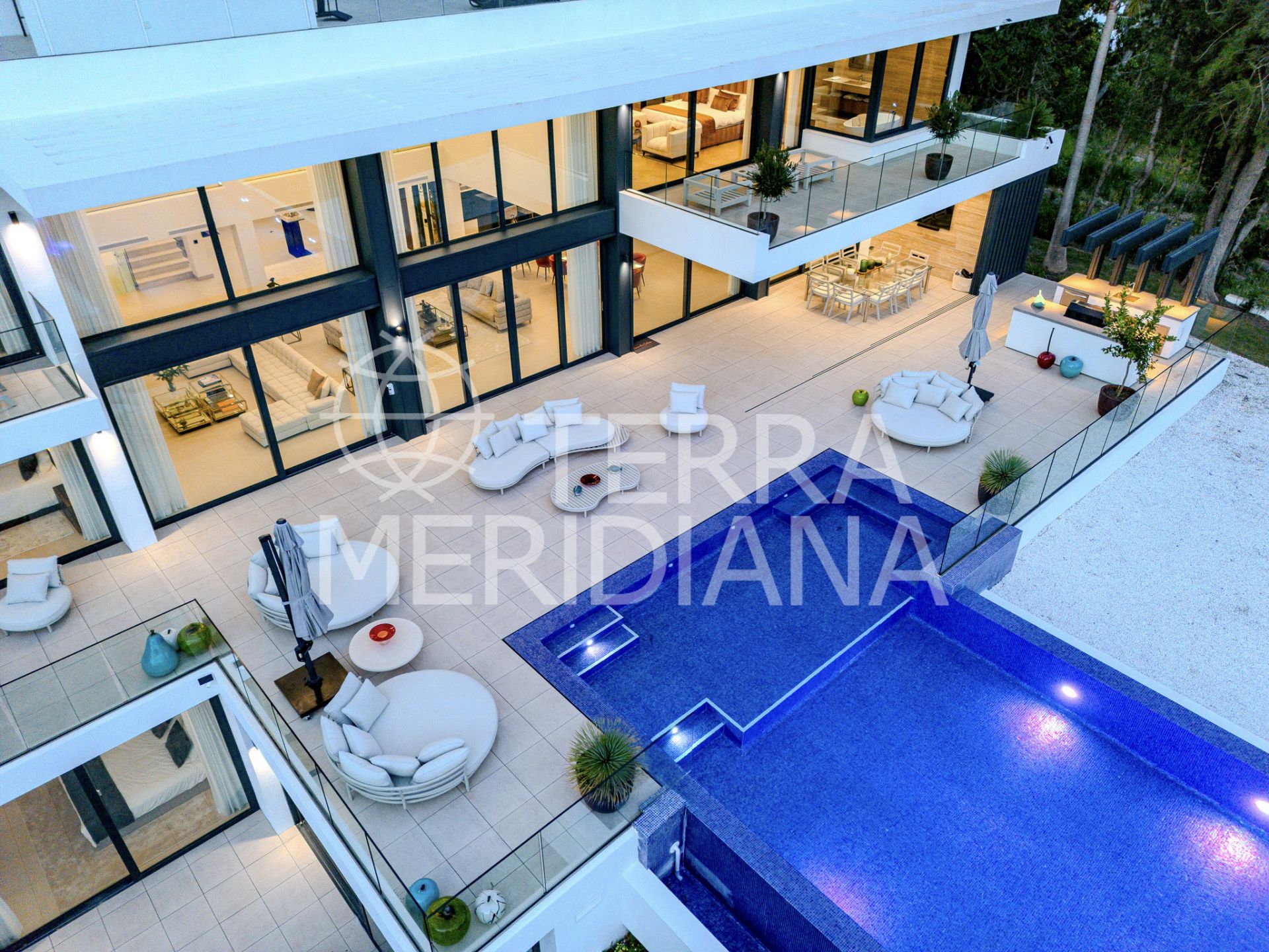 Villa in Kings & Queens, Sotogrande