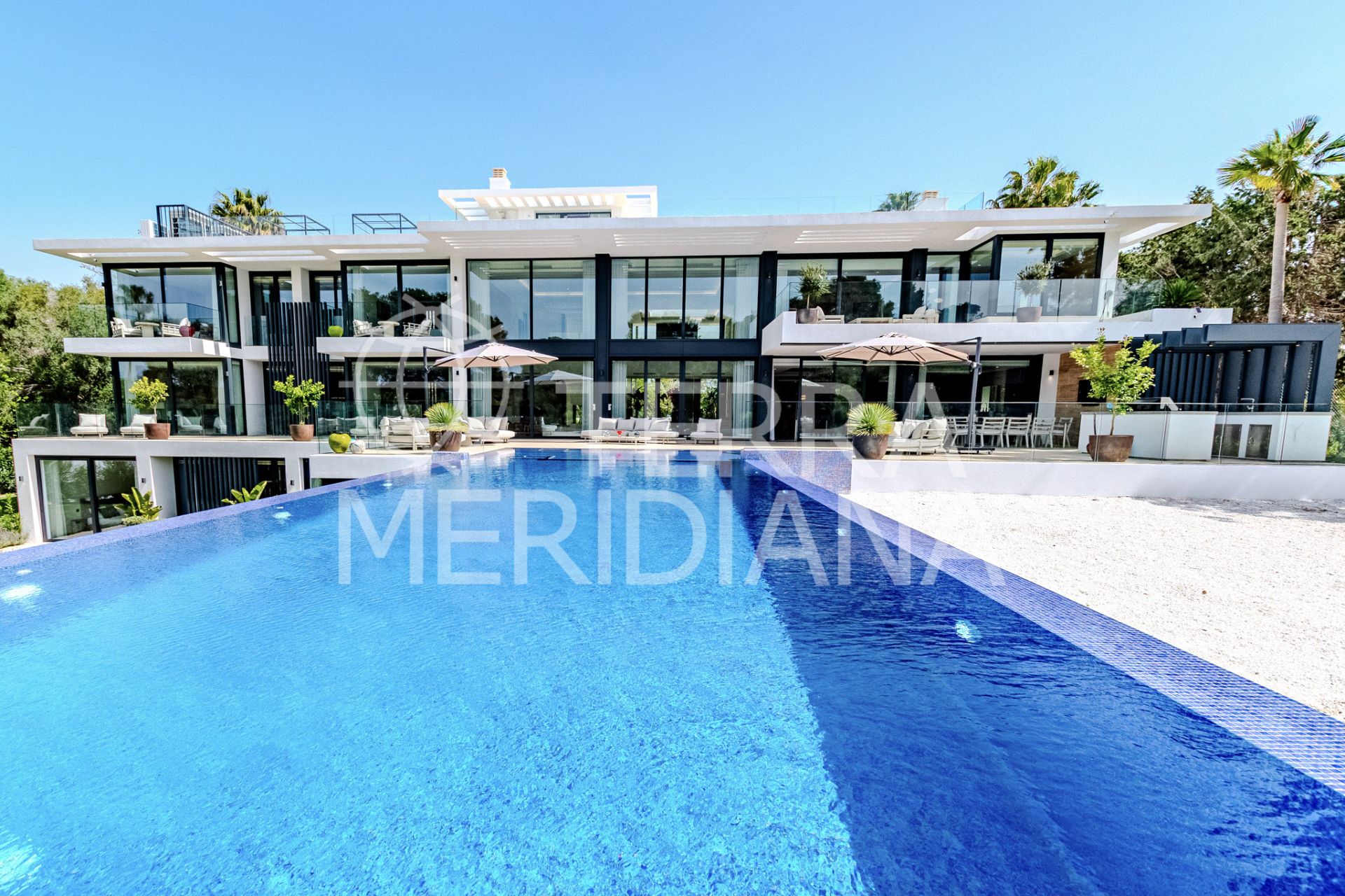 Villa in Kings & Queens, Sotogrande