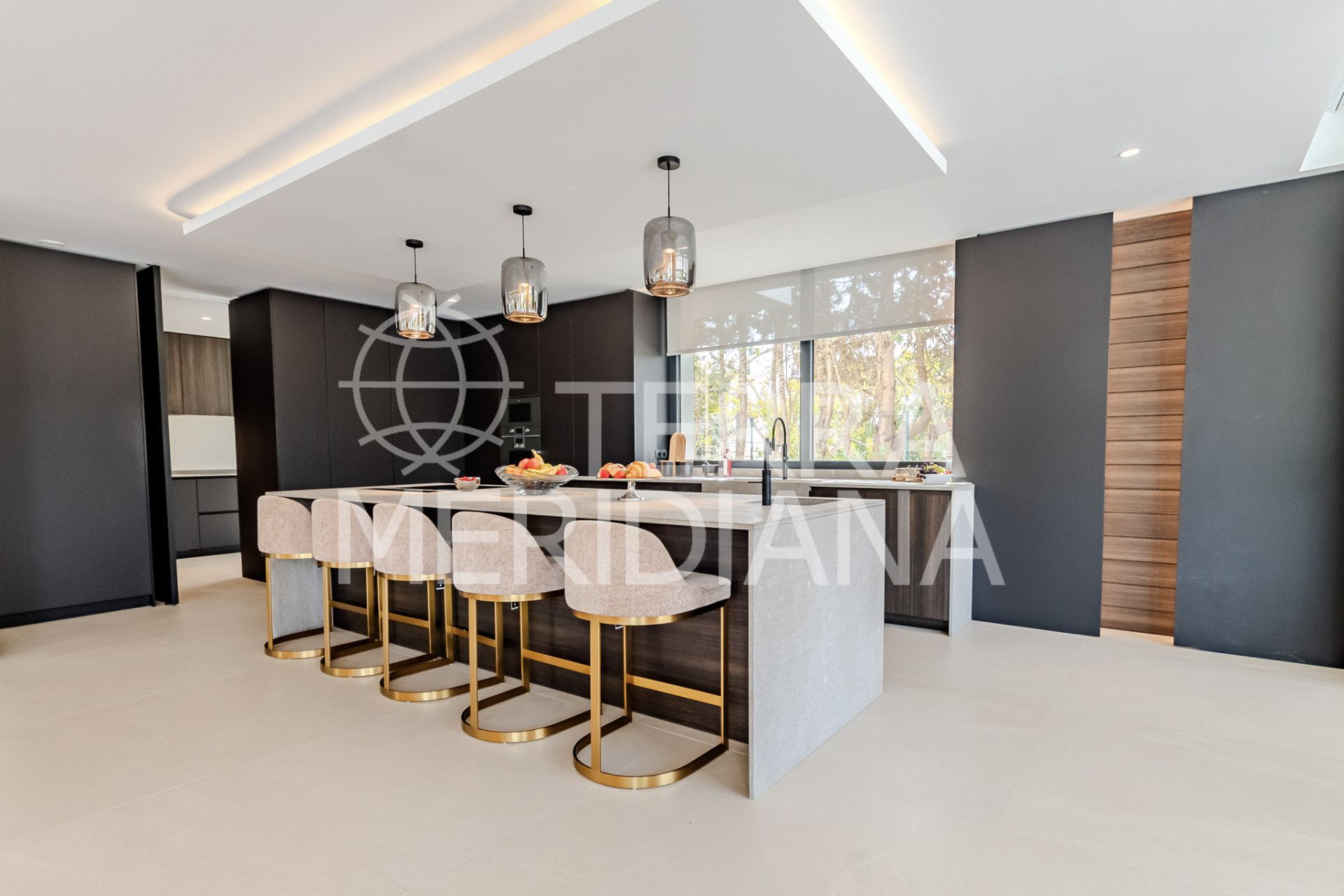 Villa in Kings & Queens, Sotogrande