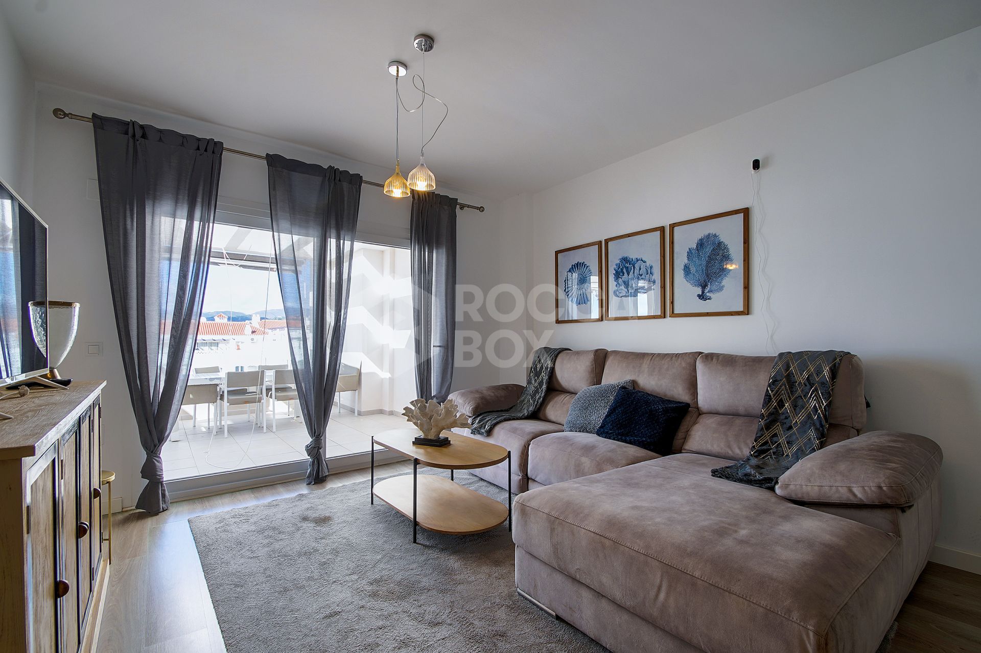 Penthouse for long term rent in La Campana, Nueva Andalucia