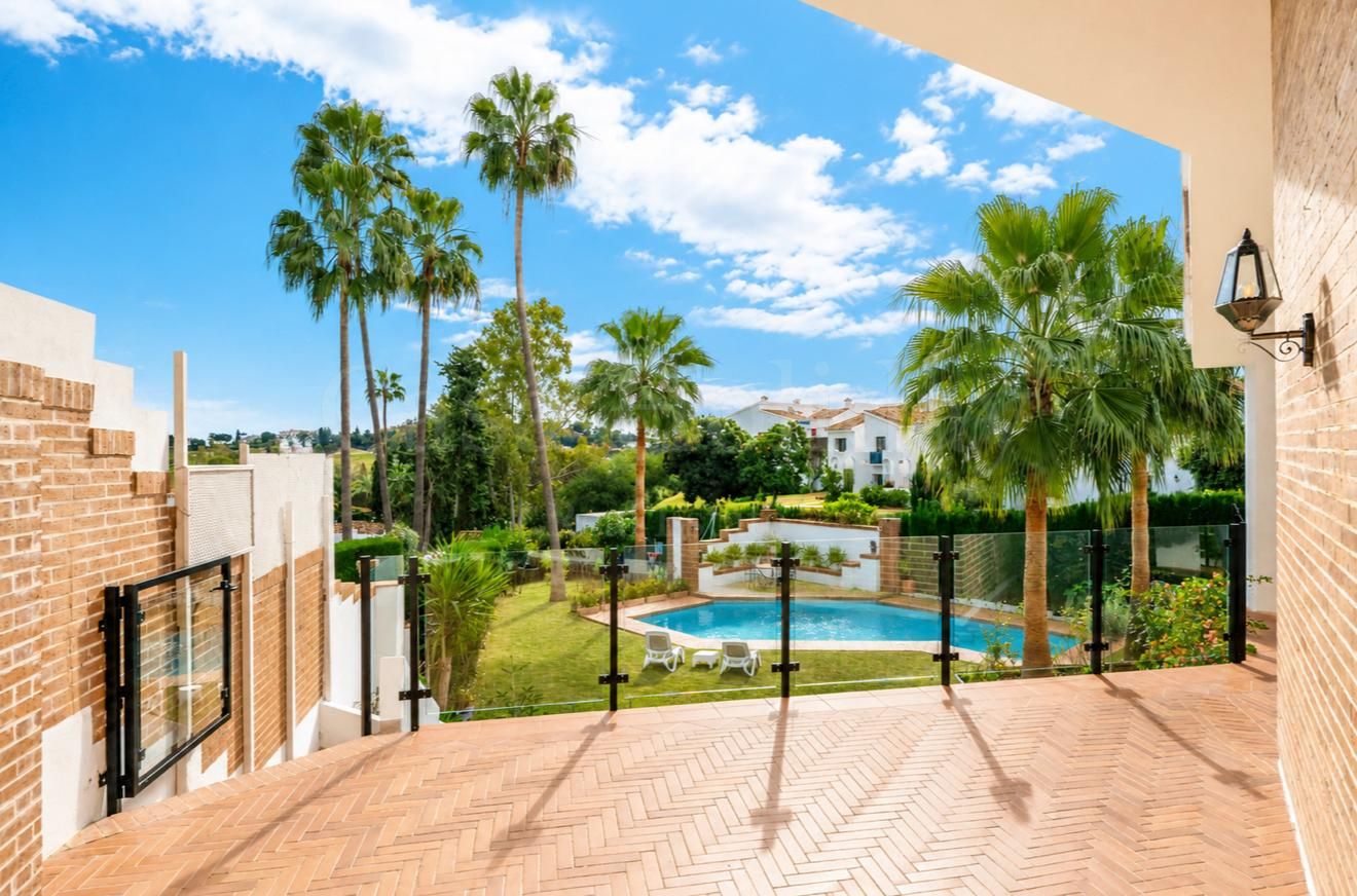 Villa en El Paraiso, Estepona