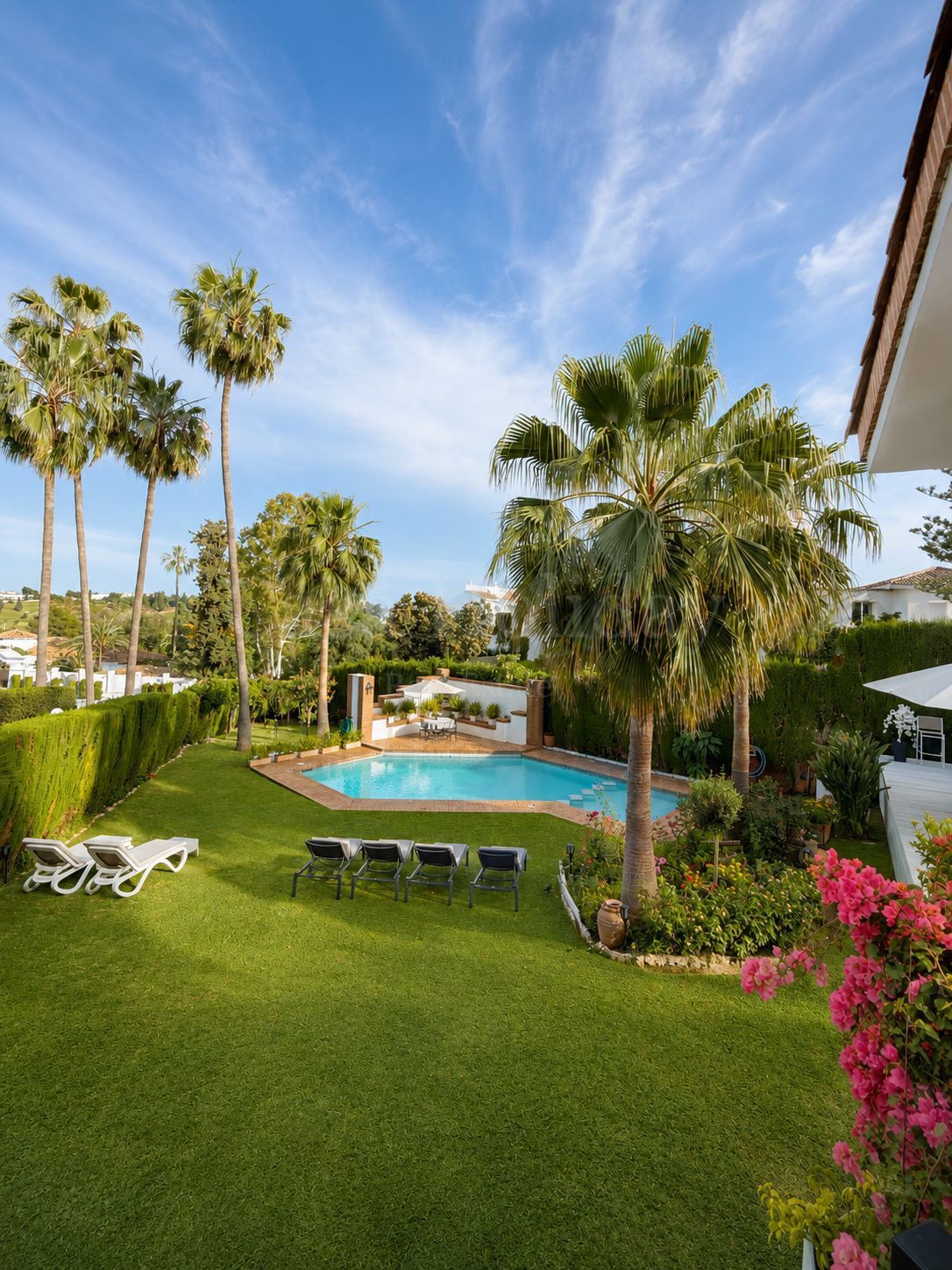 Villa en El Paraiso, Estepona