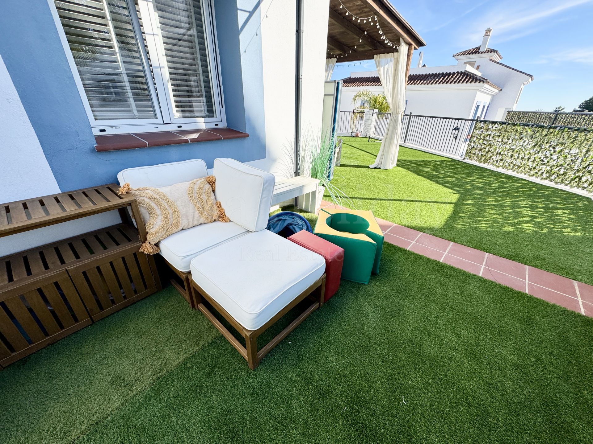Apartamento en Paraiso Pueblo, Benahavis