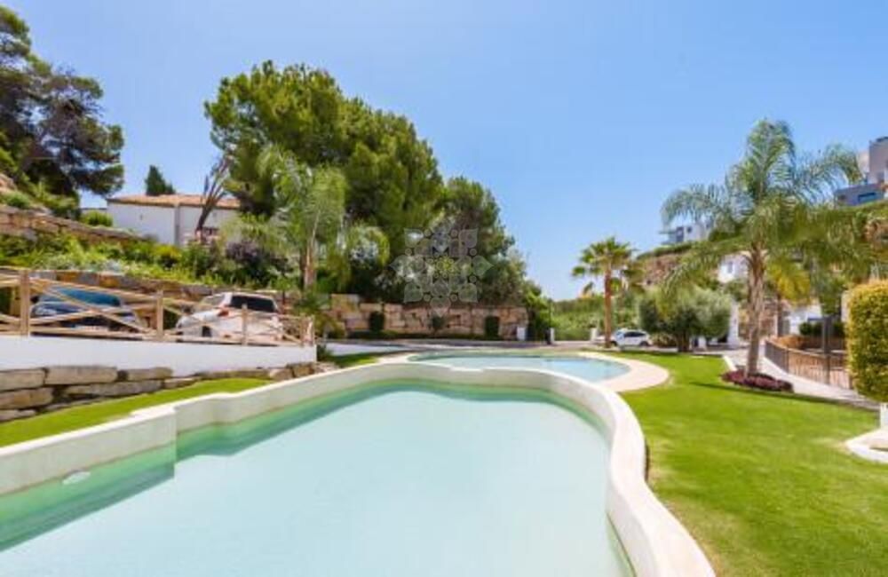 Apartment in Paraiso Pueblo, Benahavis