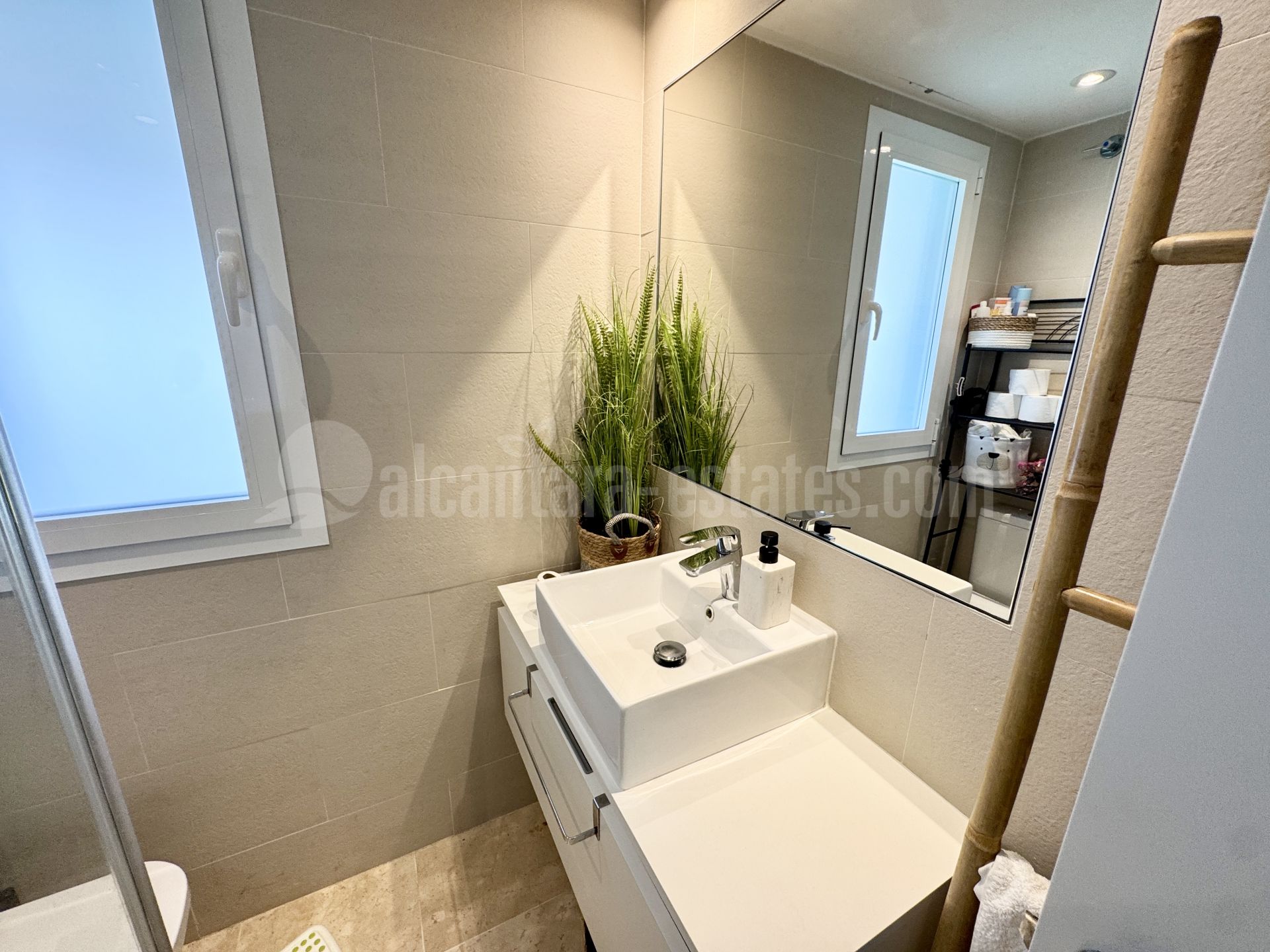 Apartment in Paraiso Pueblo, Benahavis