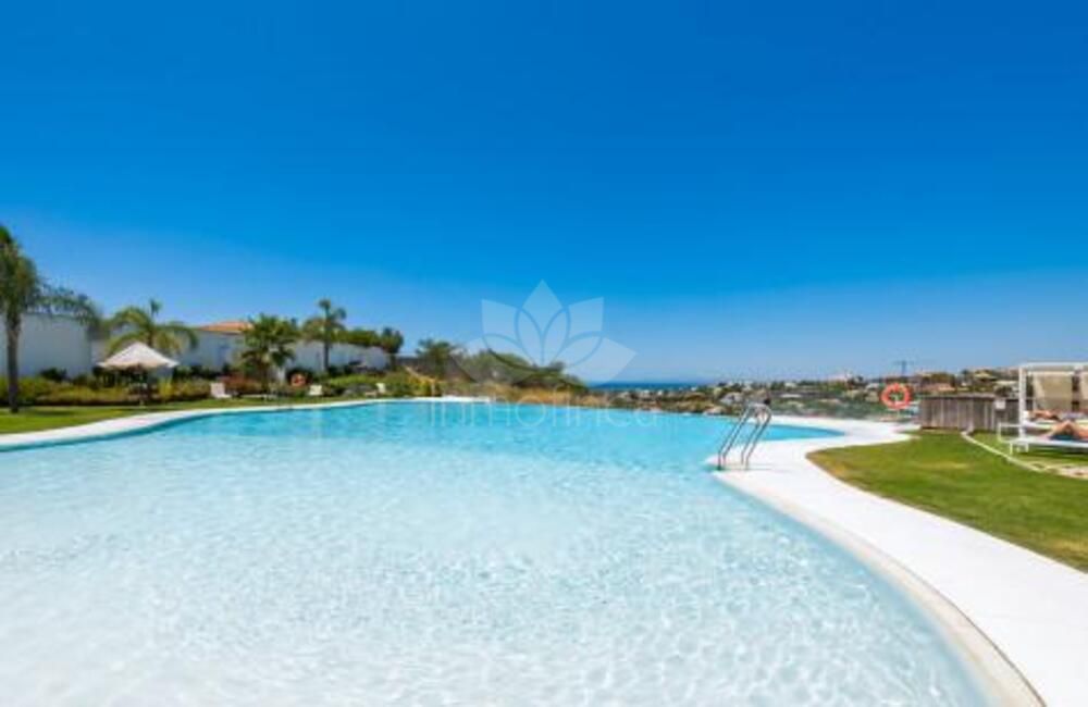 Apartment in Paraiso Pueblo, Benahavis