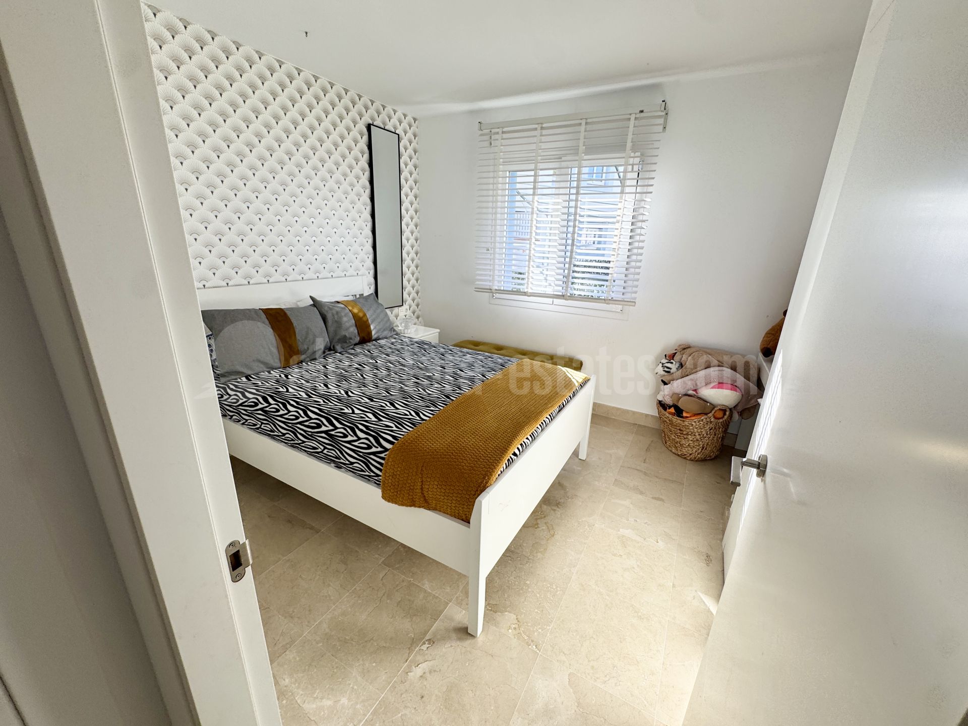Apartment in Paraiso Pueblo, Benahavis